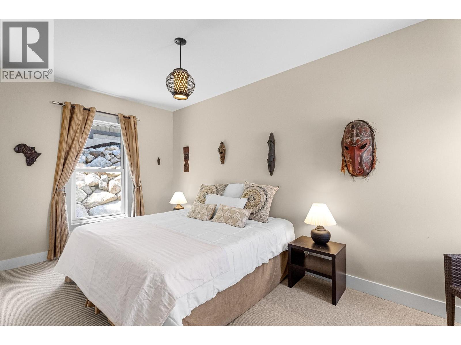 6588 Monck Park Road Property Photo 47