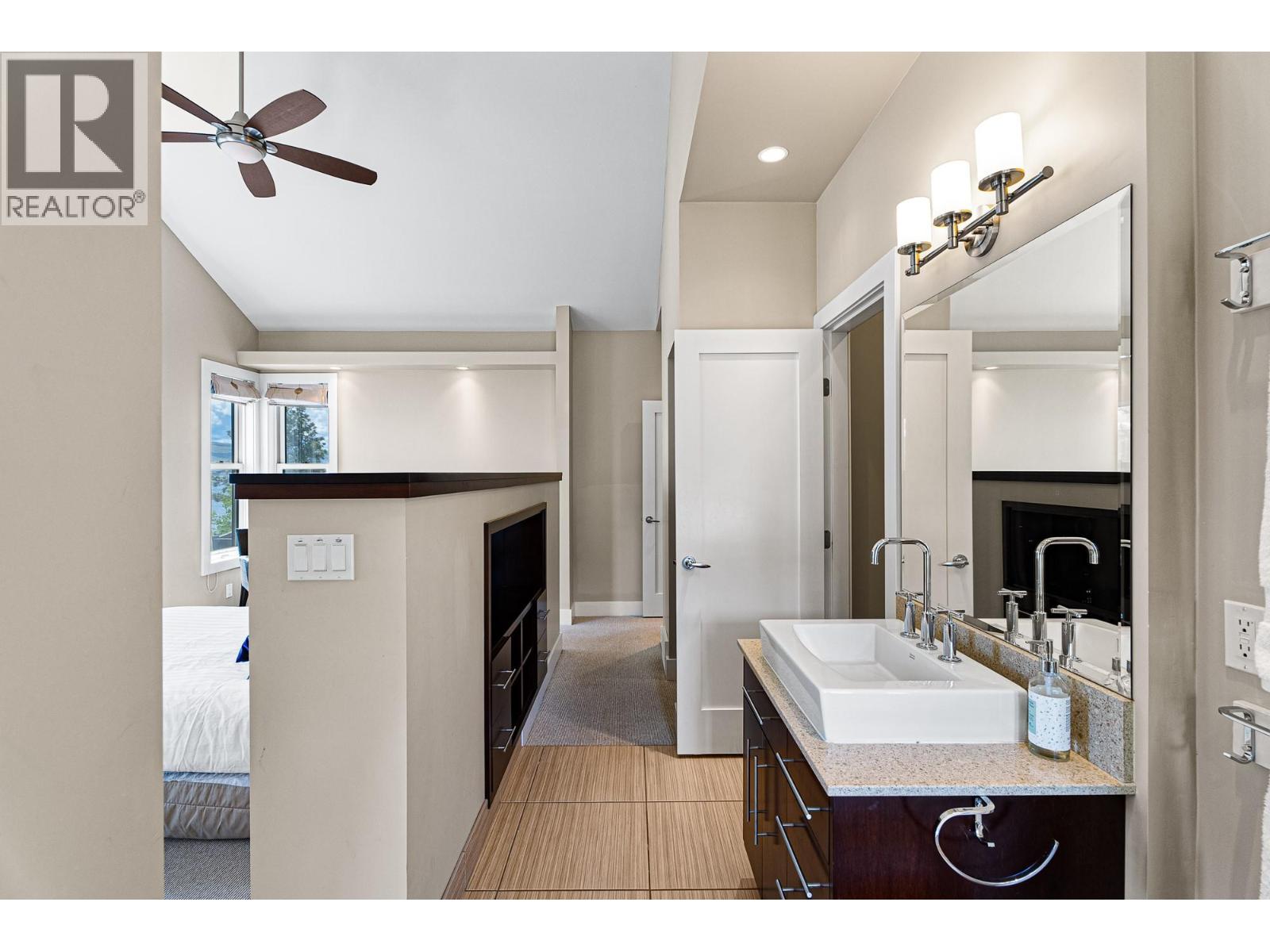 6588 Monck Park Road Property Photo 63