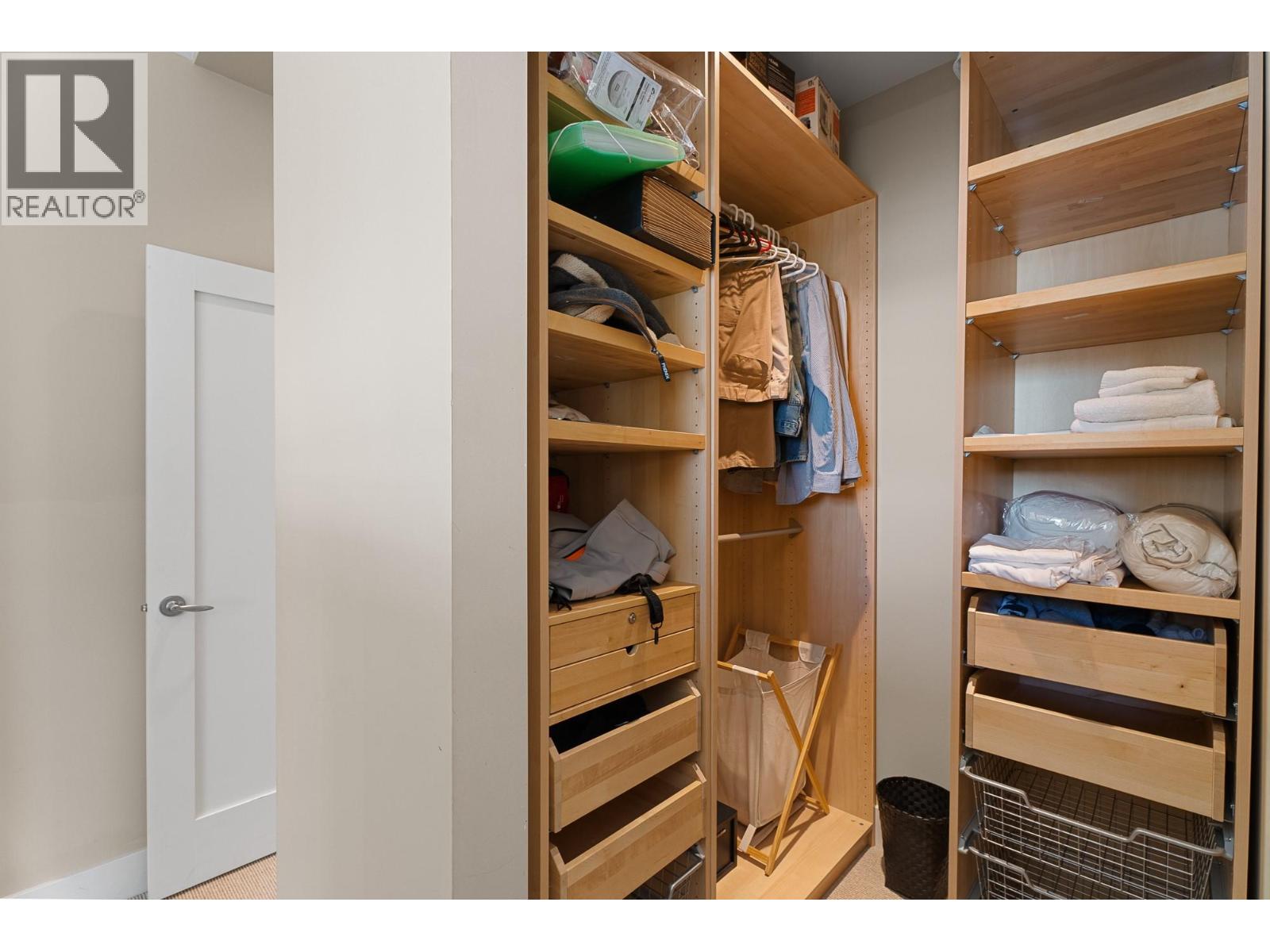 6588 Monck Park Road Property Photo 64