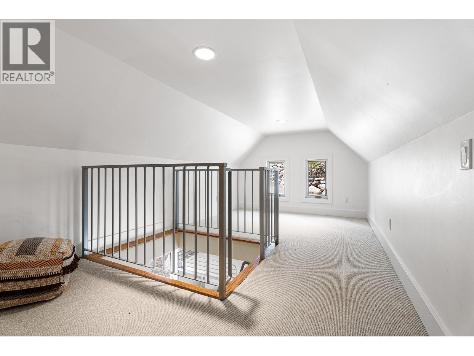 6588 Monck Park Road Property Photo 71