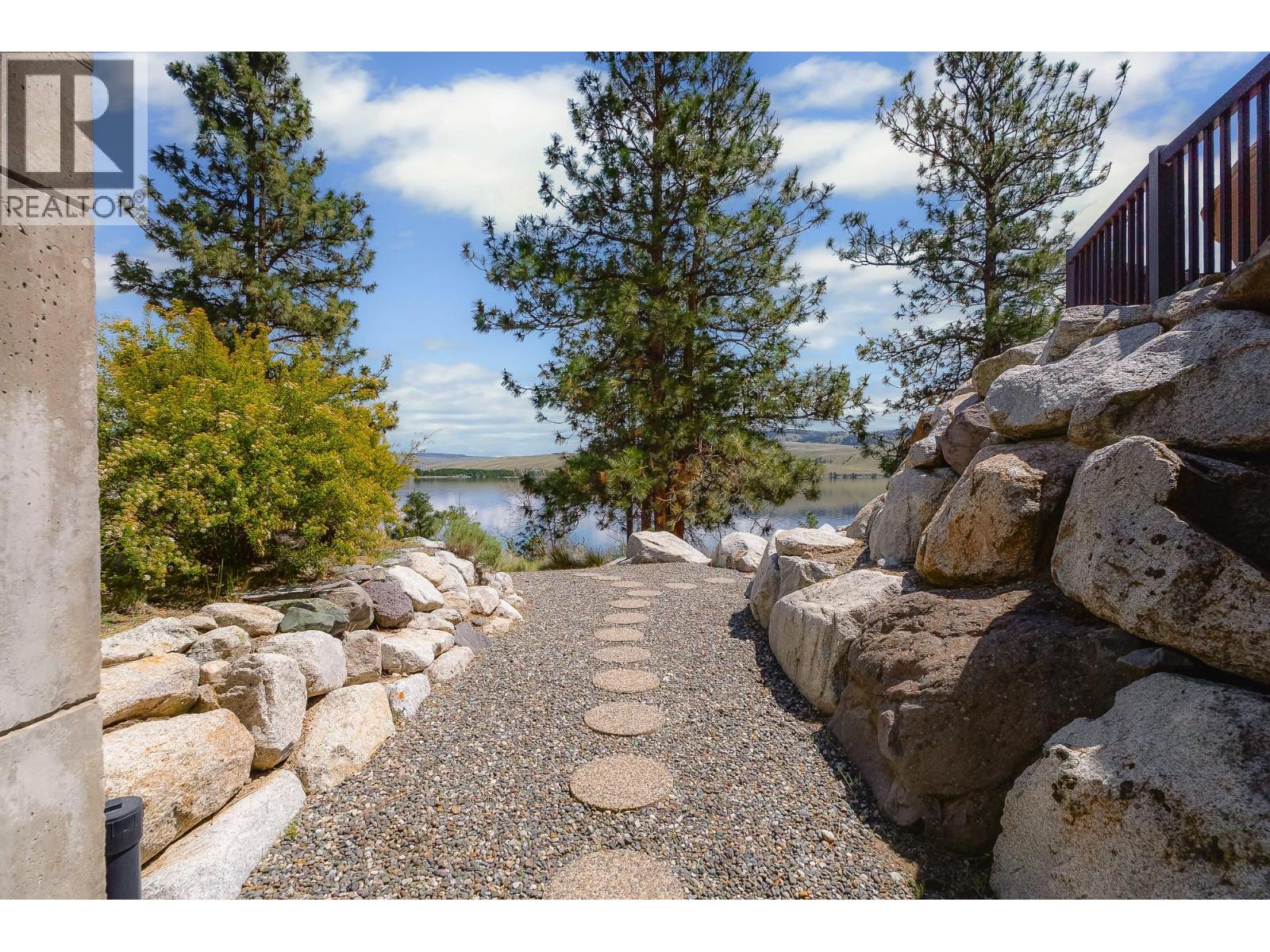 6588 Monck Park Road Property Photo 80