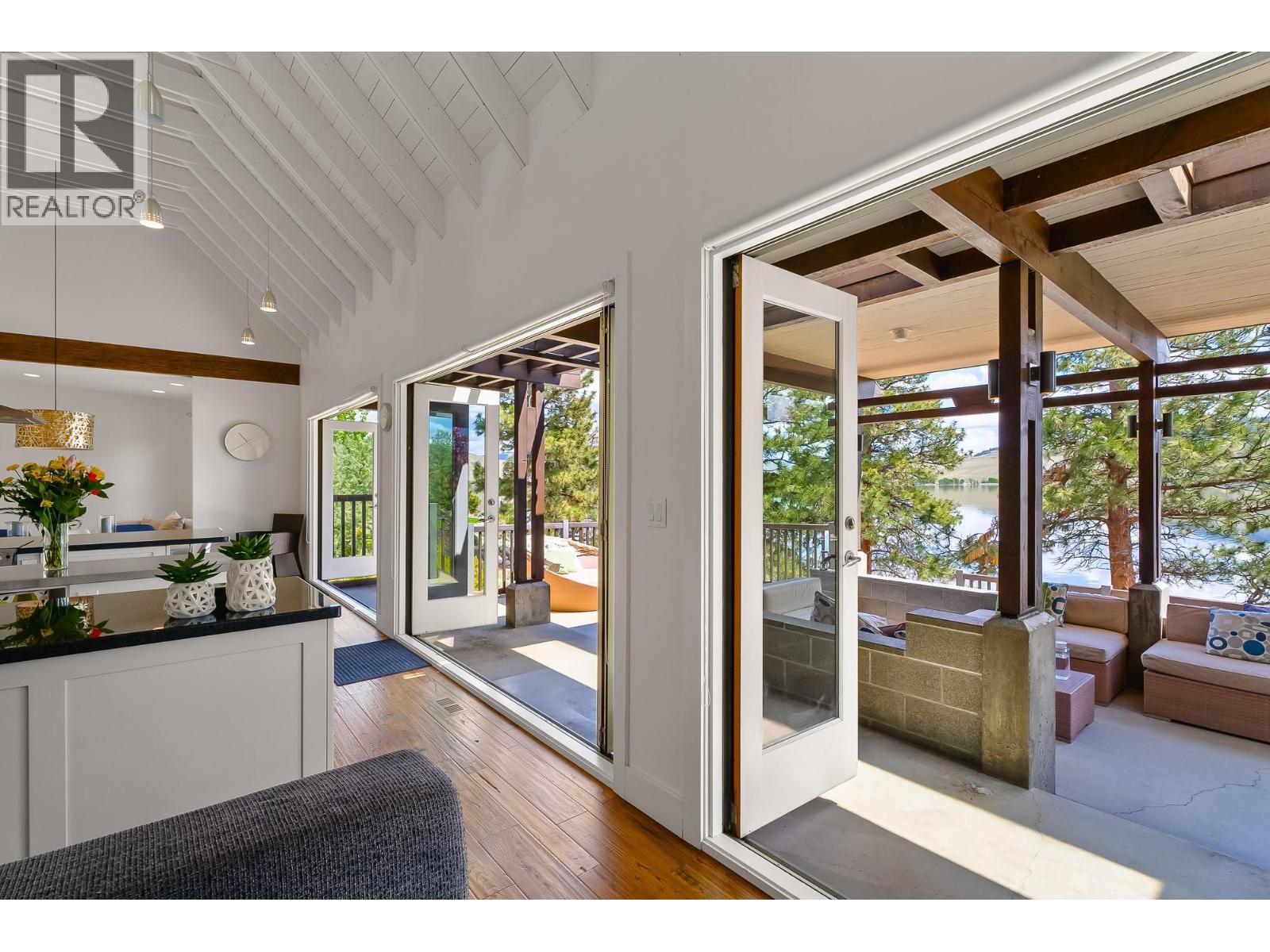 6588 Monck Park Road Property Photo 83