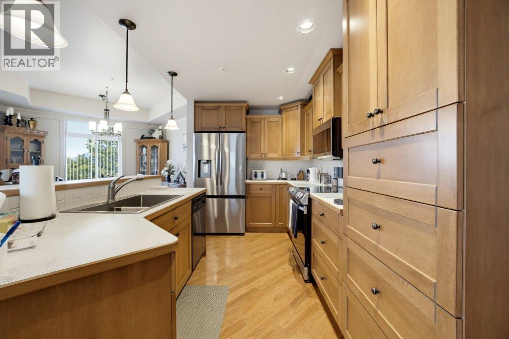 611 Shuswap Street Sw Unit# 301 Property Photo 6