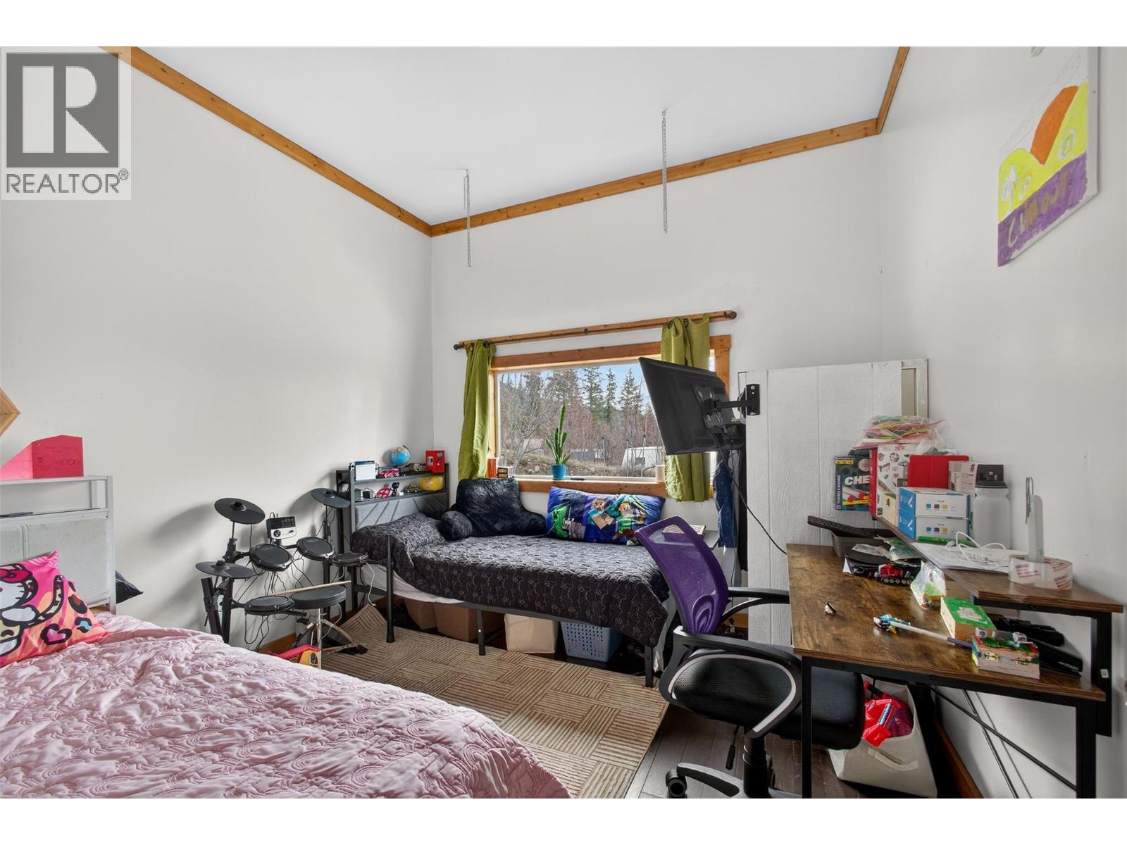 754 Wood Road Property Photo 12