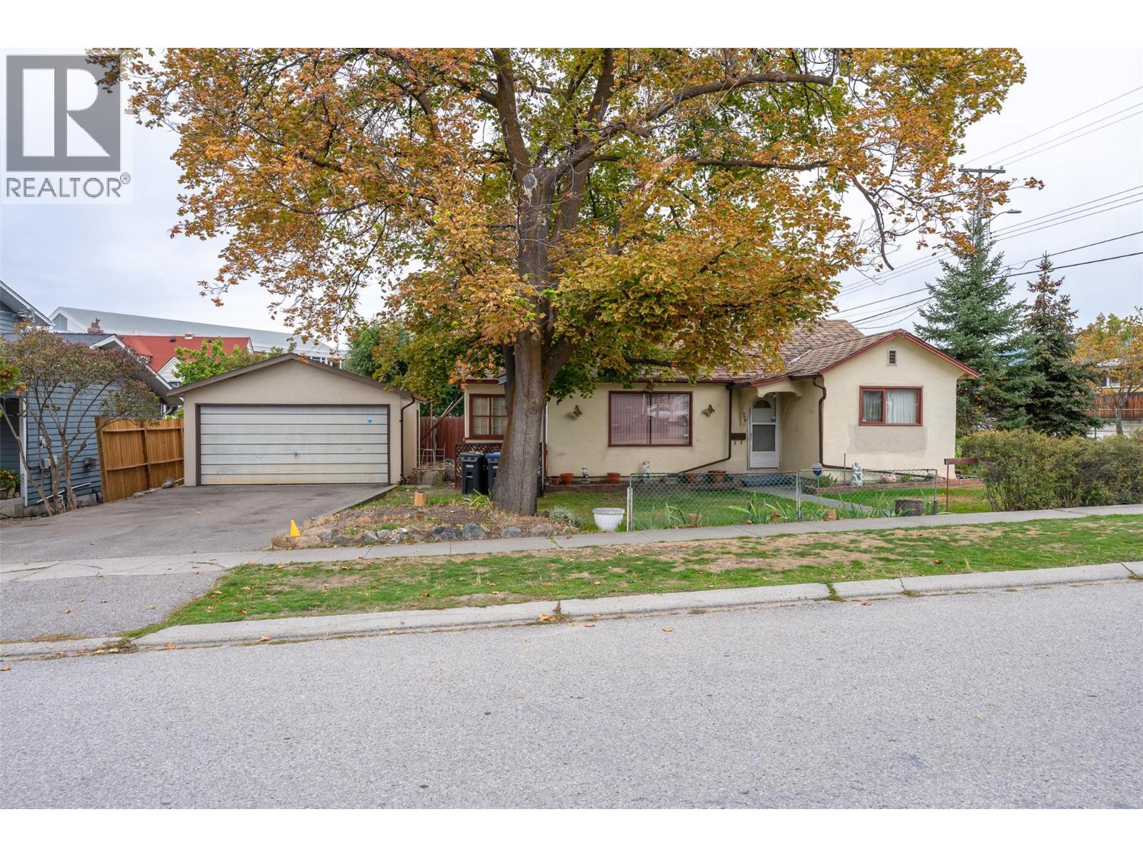 395 Edmonton Avenue