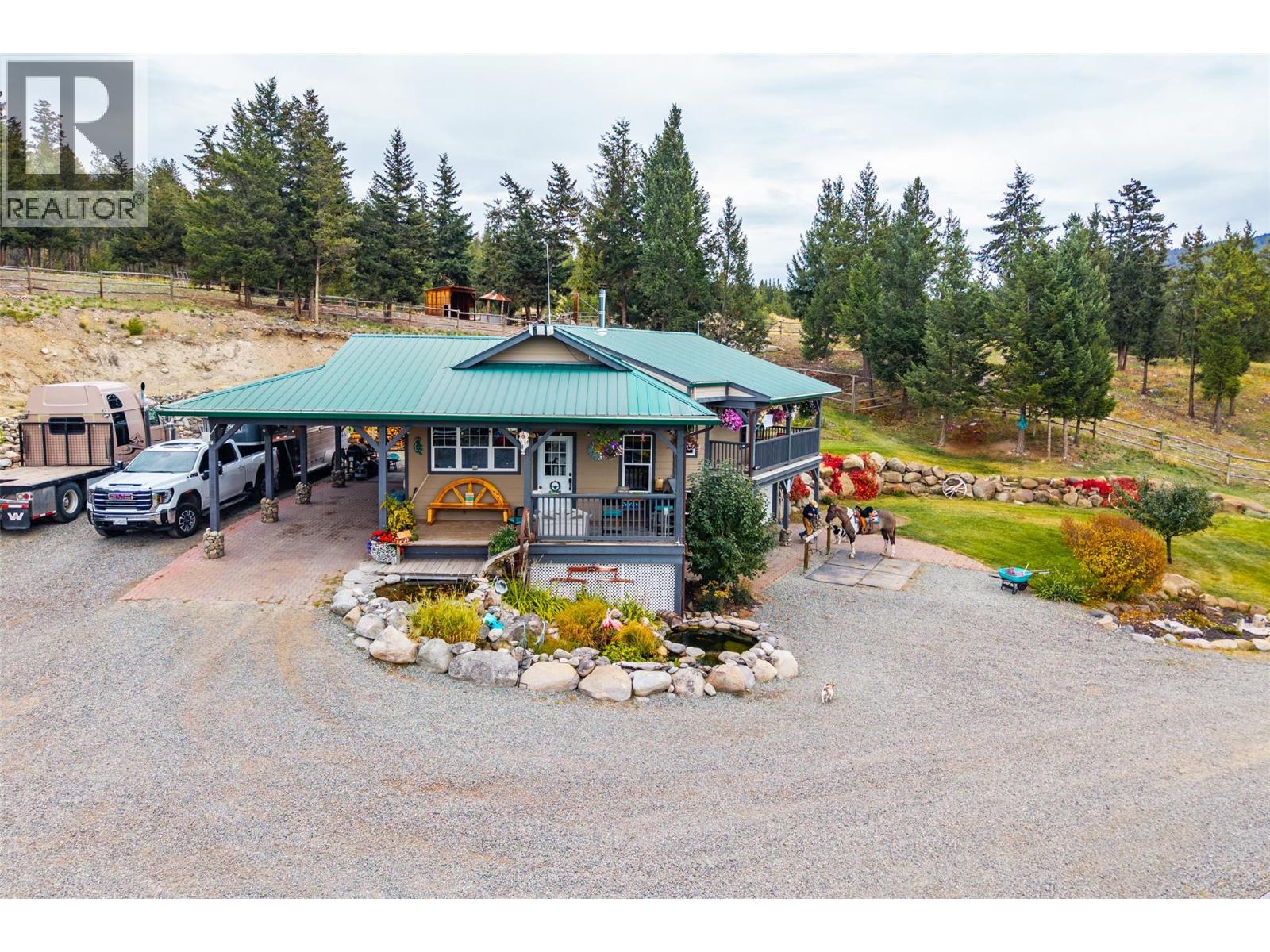 11460 Hwy 97c Highway Property Photo 1