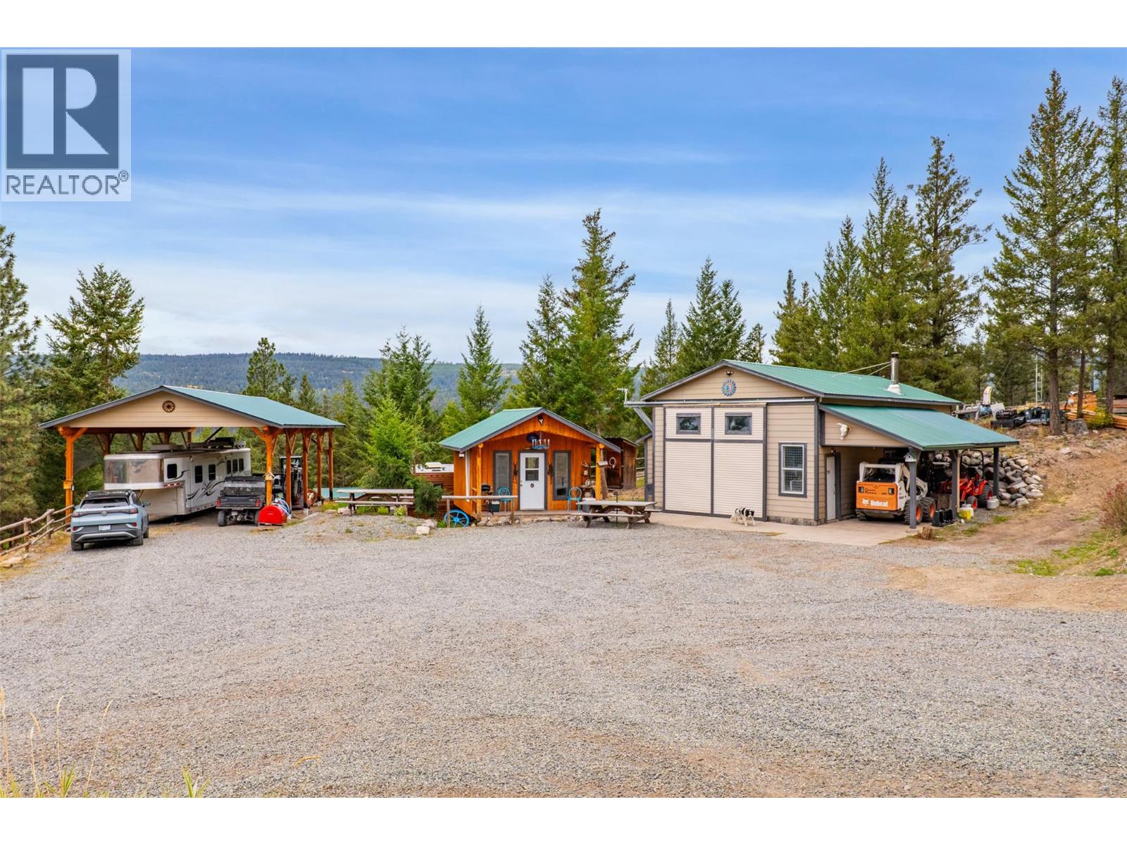 11460 Hwy 97c Highway Property Photo 2