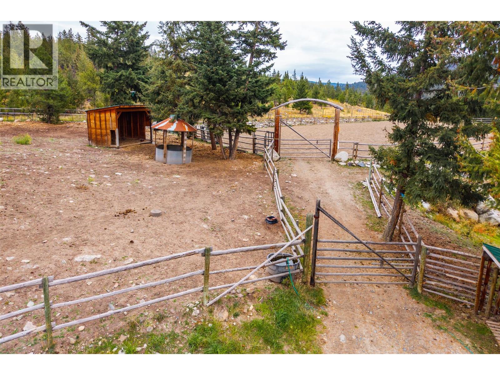 11460 Hwy 97c Highway Property Photo 49