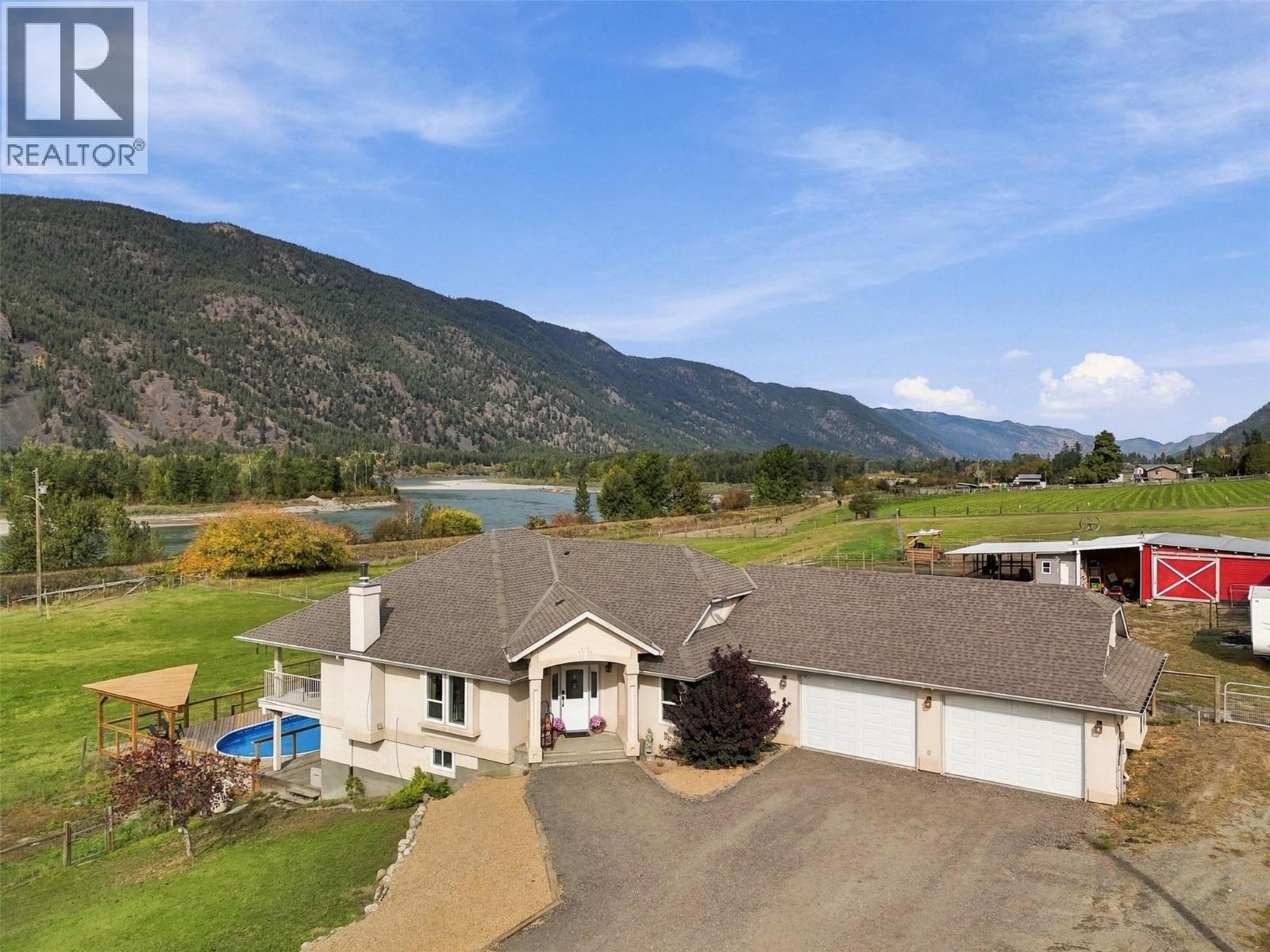 165 Hoovers Ferry Road Property Photo 1