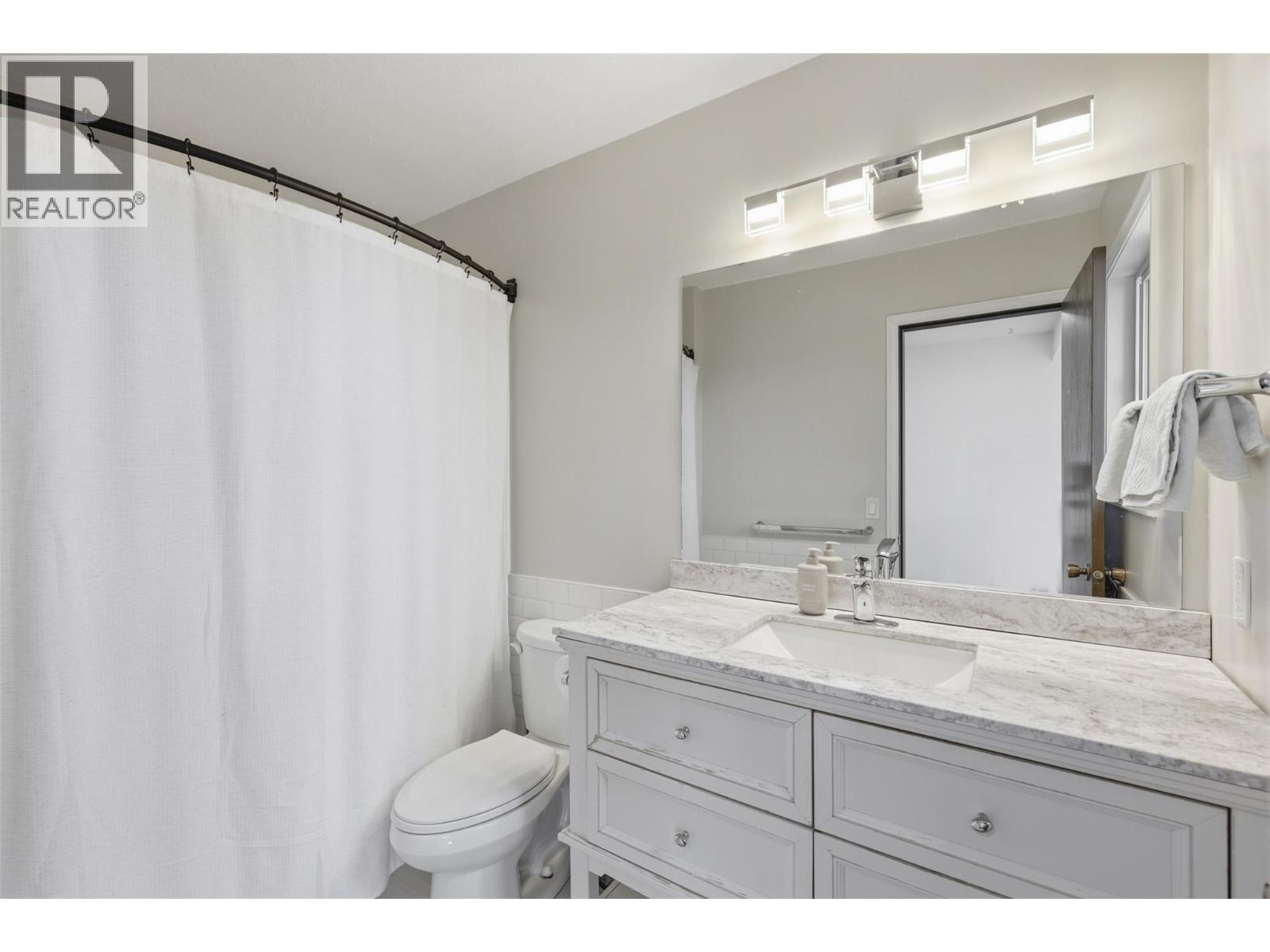 2298 Balfour Court Property Photo 35