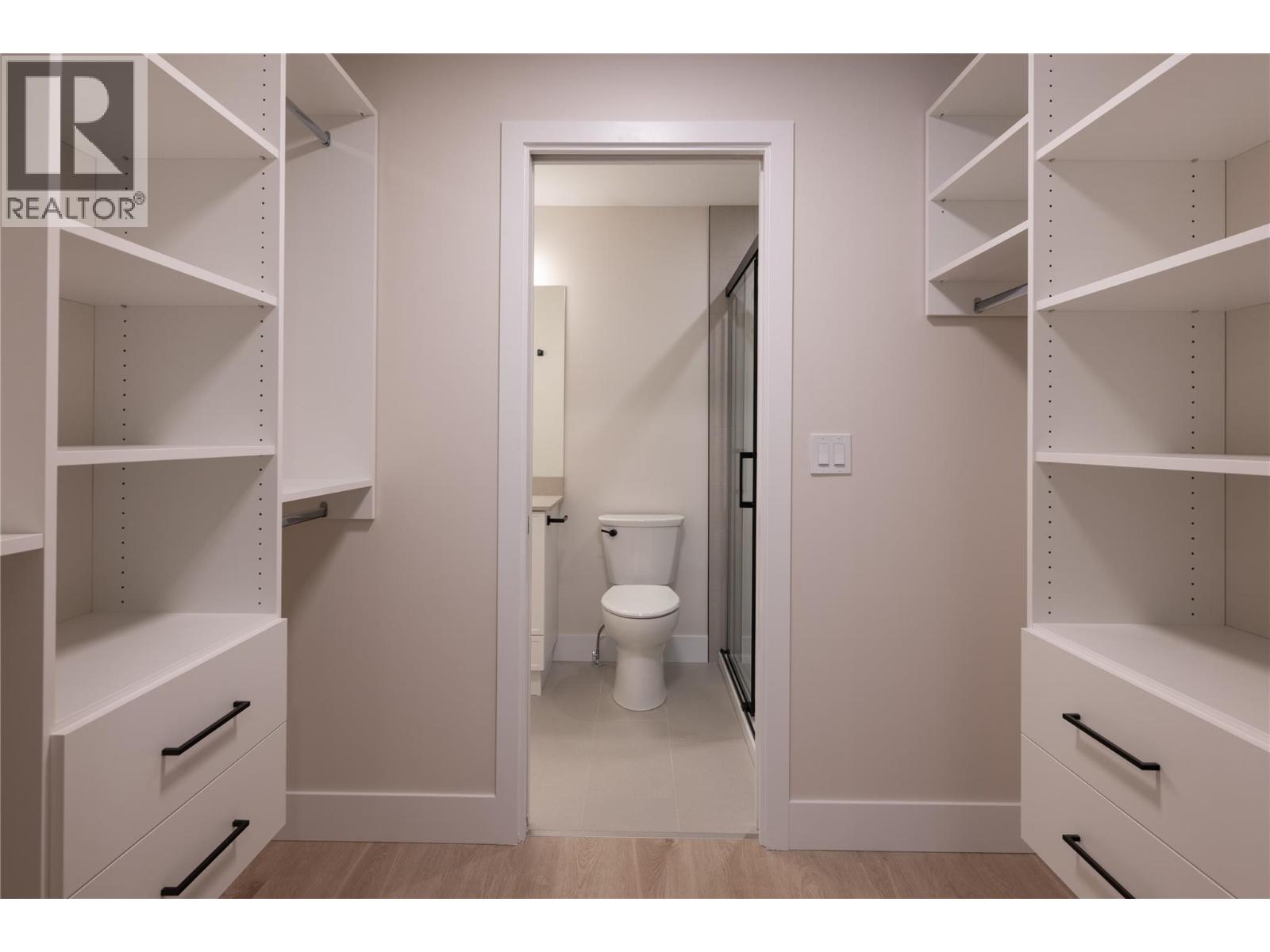 163 Chestnut Avenue Property Photo 21