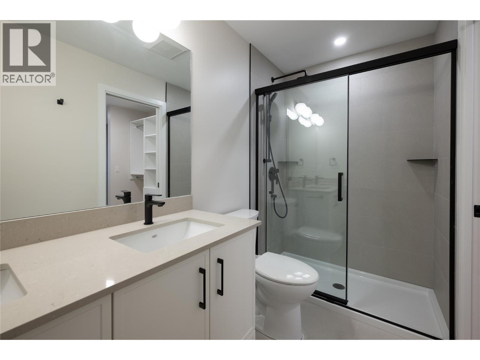 163 Chestnut Avenue Property Photo 24