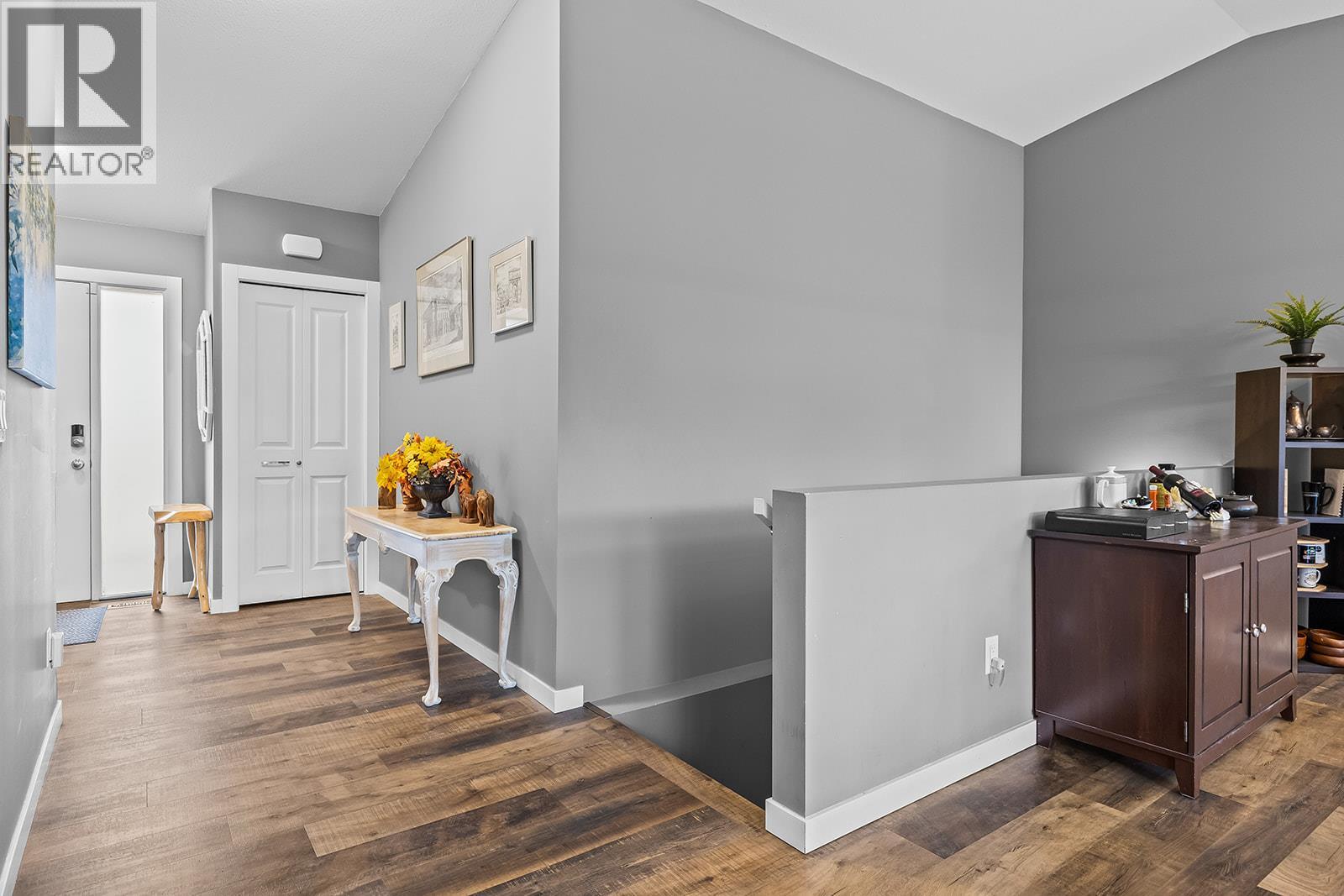 7151 Dunwaters Road Property Photo 29