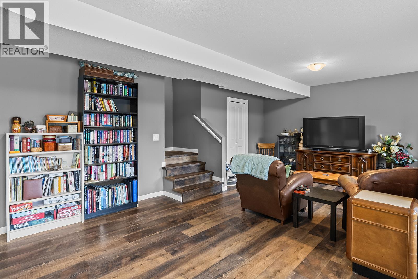 7151 Dunwaters Road Property Photo 31