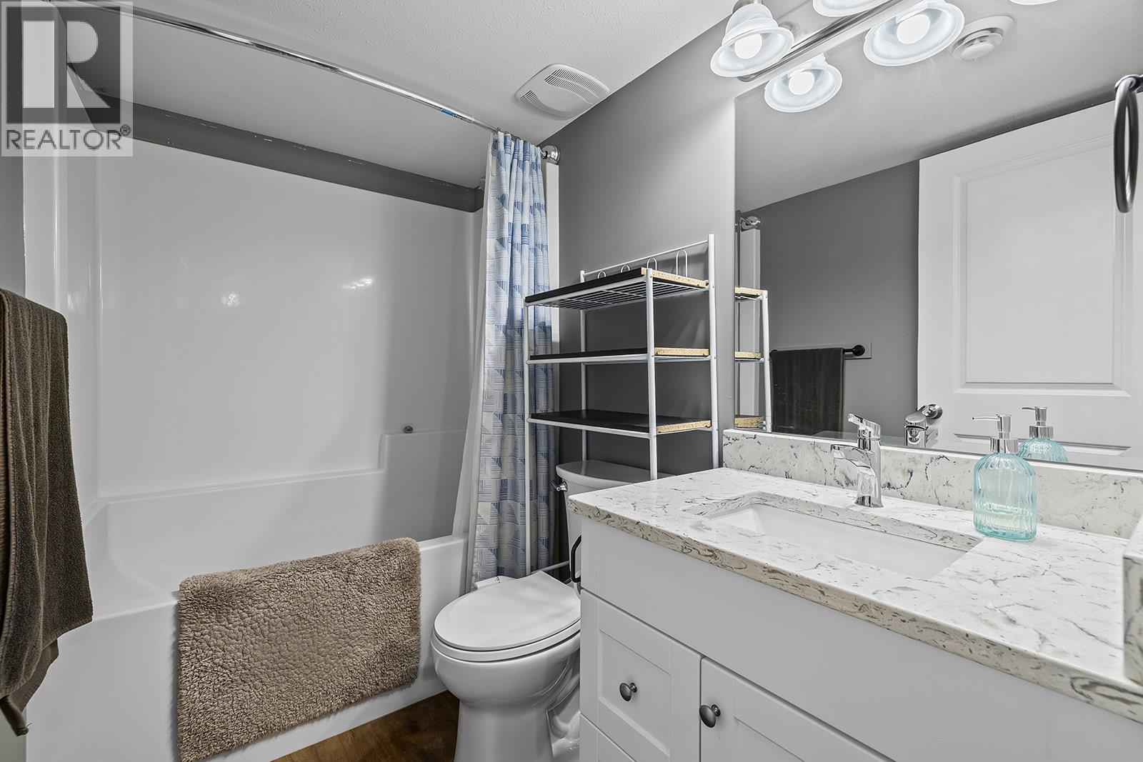 7151 Dunwaters Road Property Photo 36