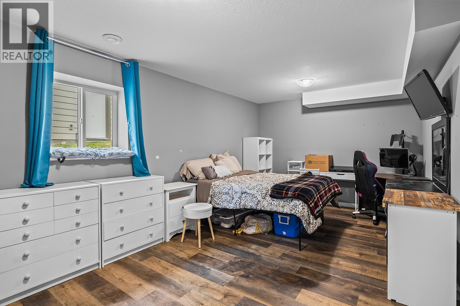 7151 Dunwaters Road Property Photo 37
