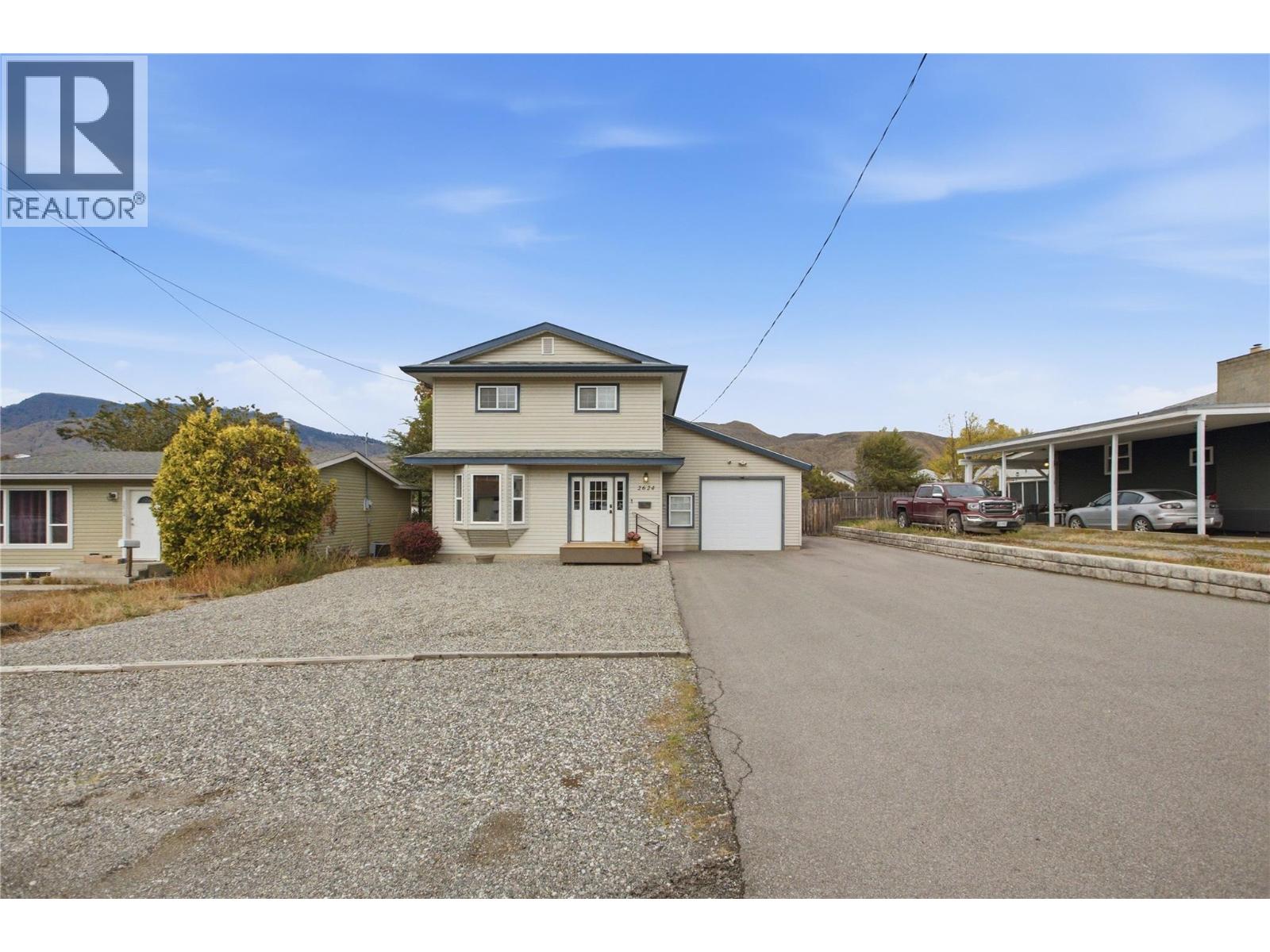 2624 Joyce Avenue Property Photo 3