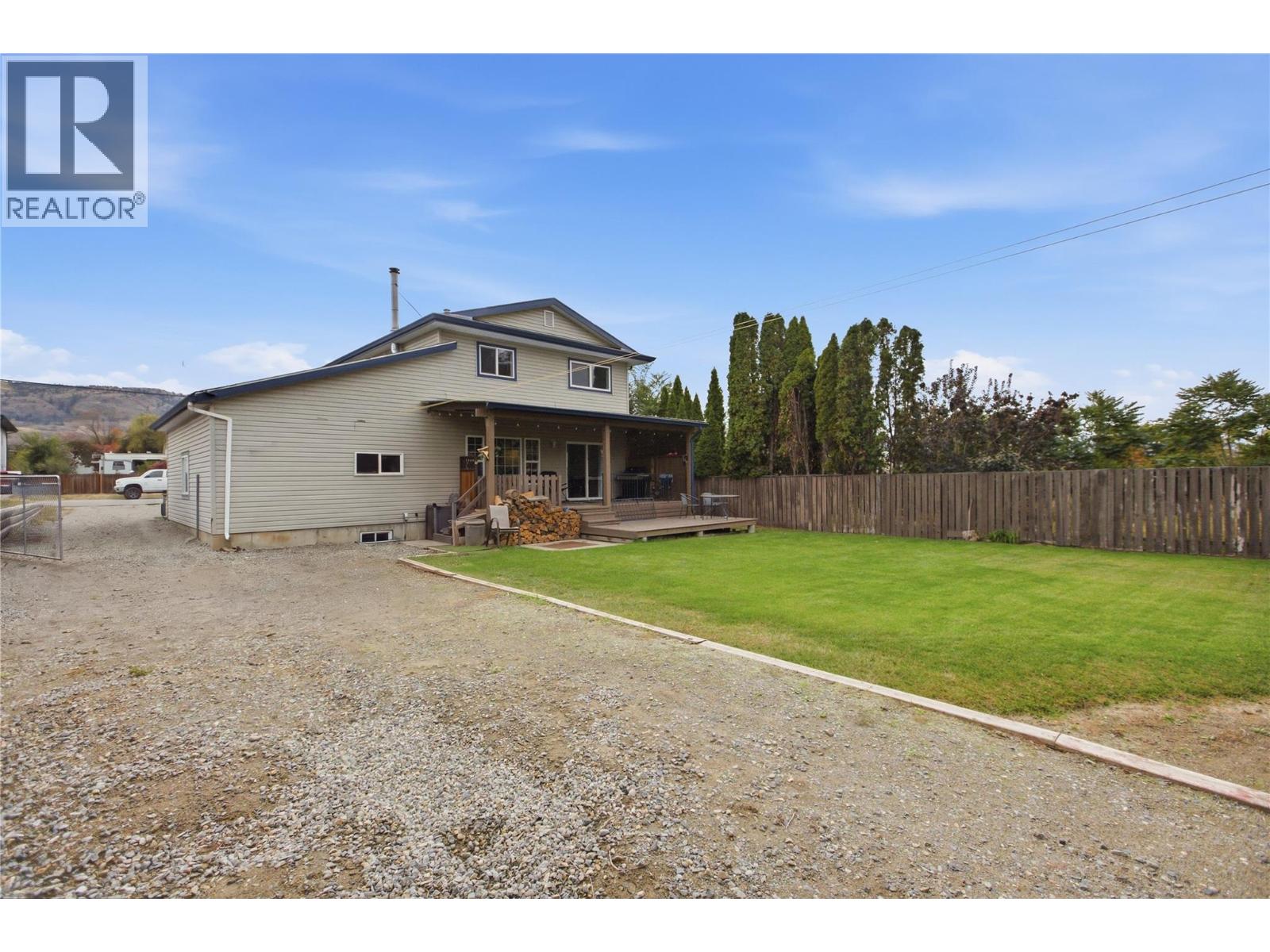 2624 Joyce Avenue Property Photo 5
