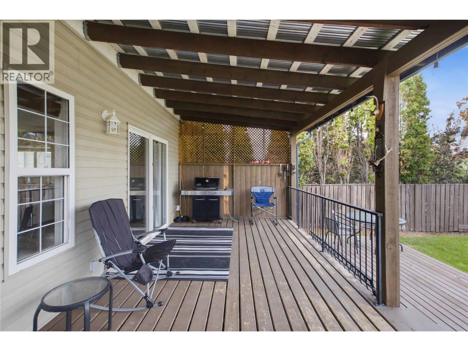 2624 Joyce Avenue Property Photo 11