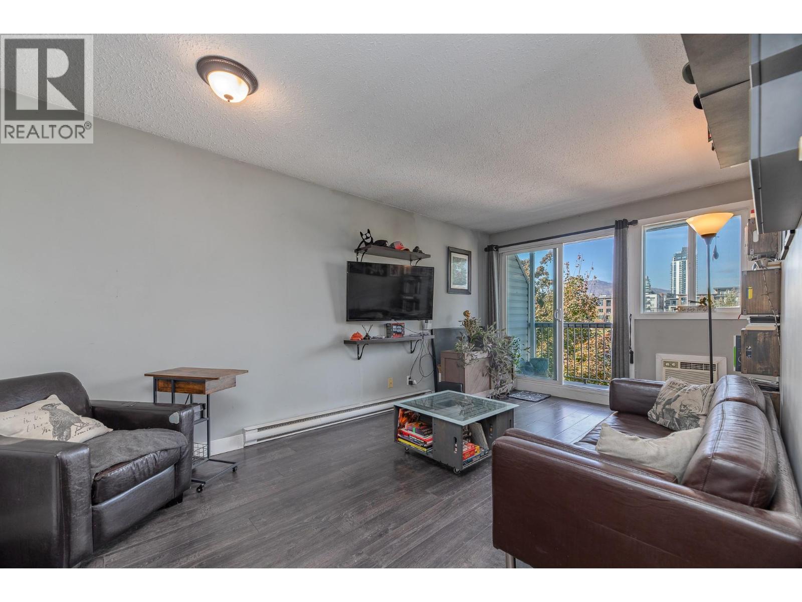 625 Rowcliffe Avenue Unit# 305 Property Photo 2