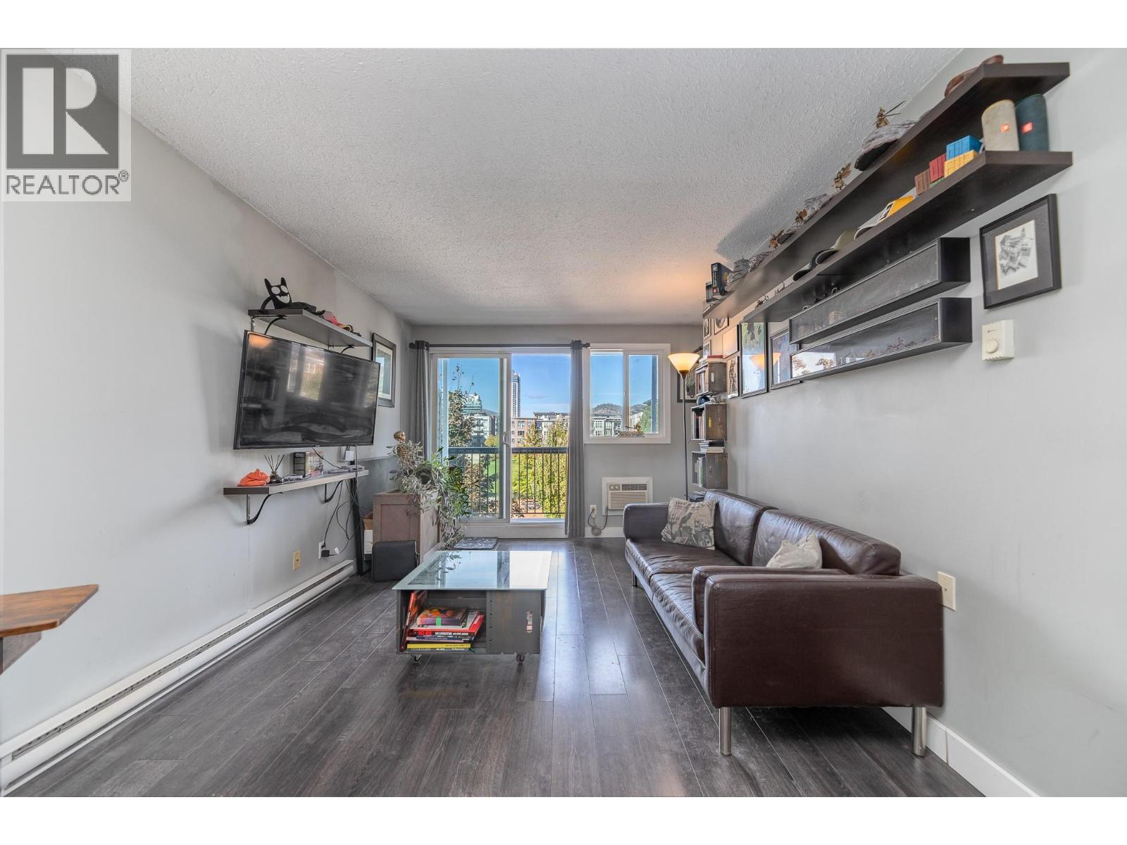 625 Rowcliffe Avenue Unit# 305 Property Photo 4