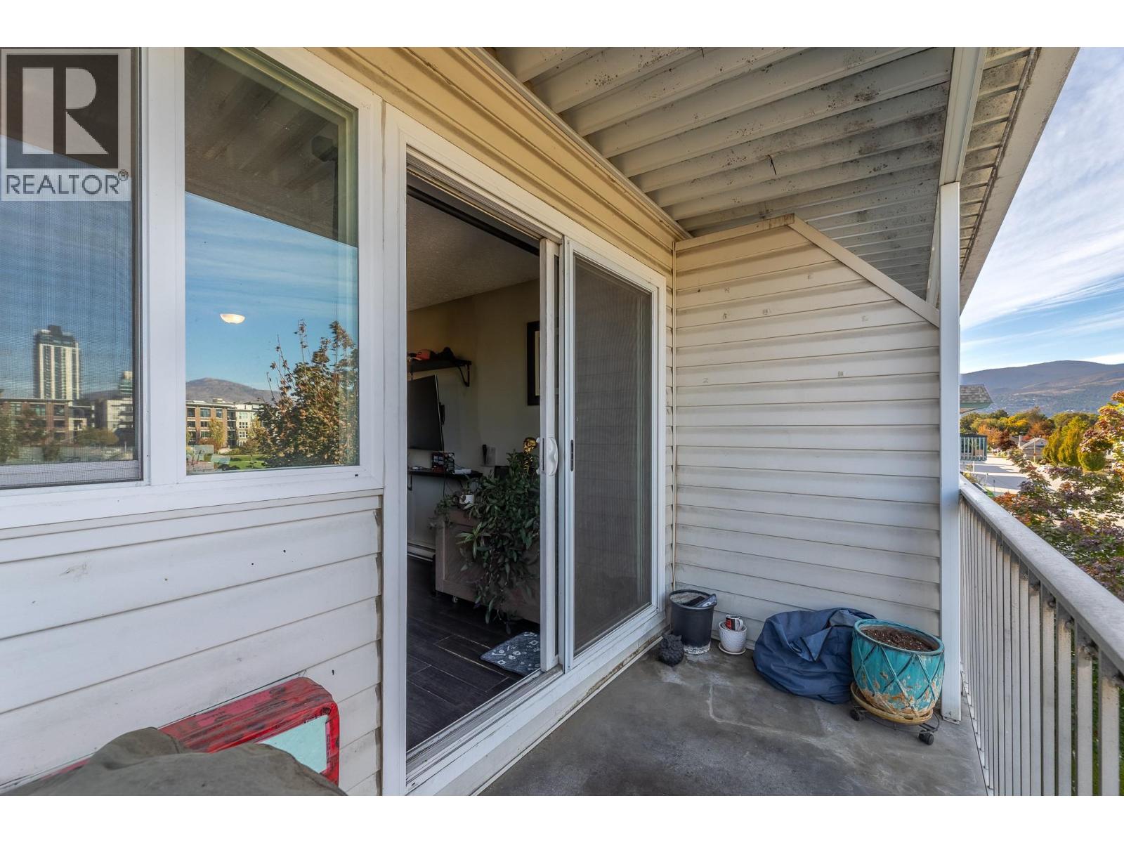 625 Rowcliffe Avenue Unit# 305 Property Photo 20