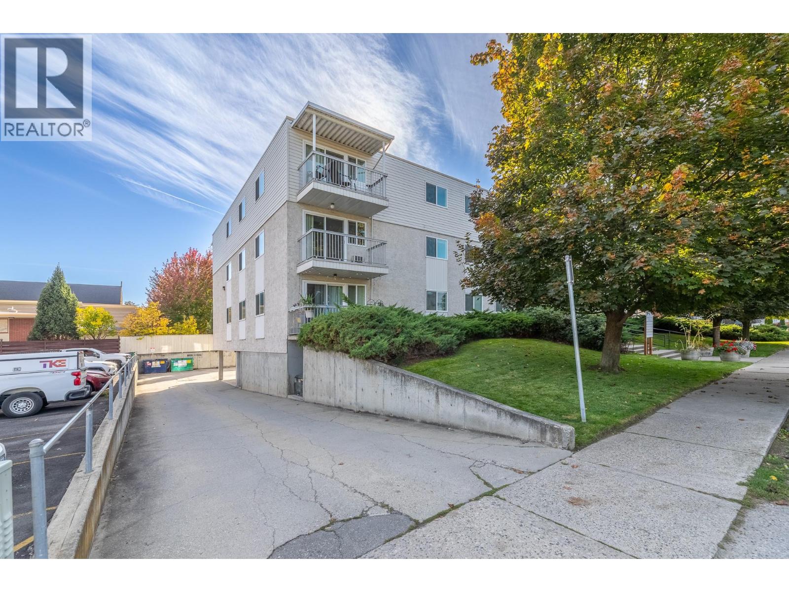 625 Rowcliffe Avenue Unit# 305 Property Photo 32