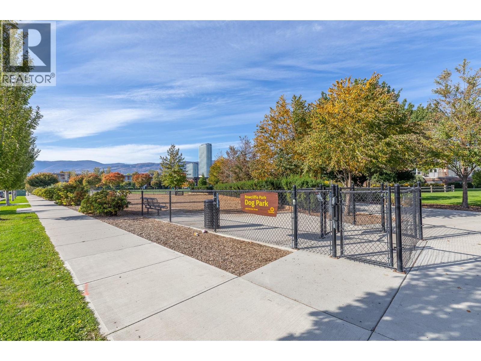 625 Rowcliffe Avenue Unit# 305 Property Photo 34