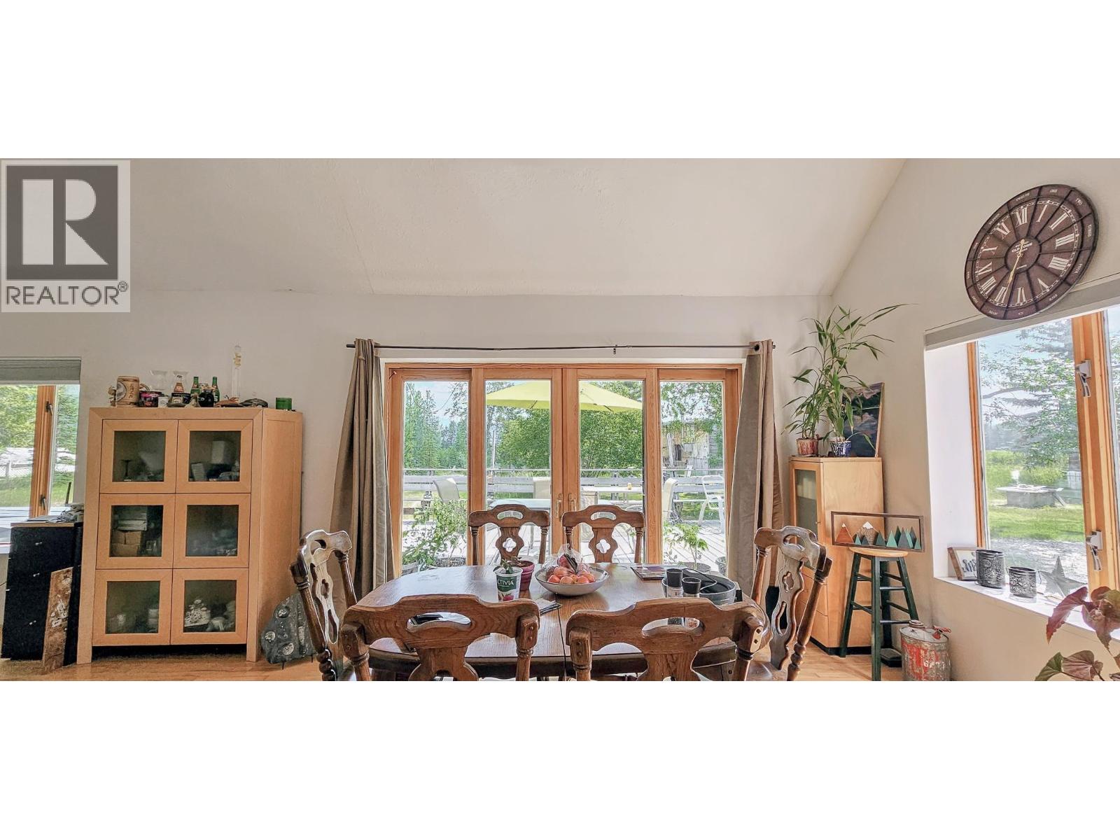 3560 Island Pond Road Property Photo 13