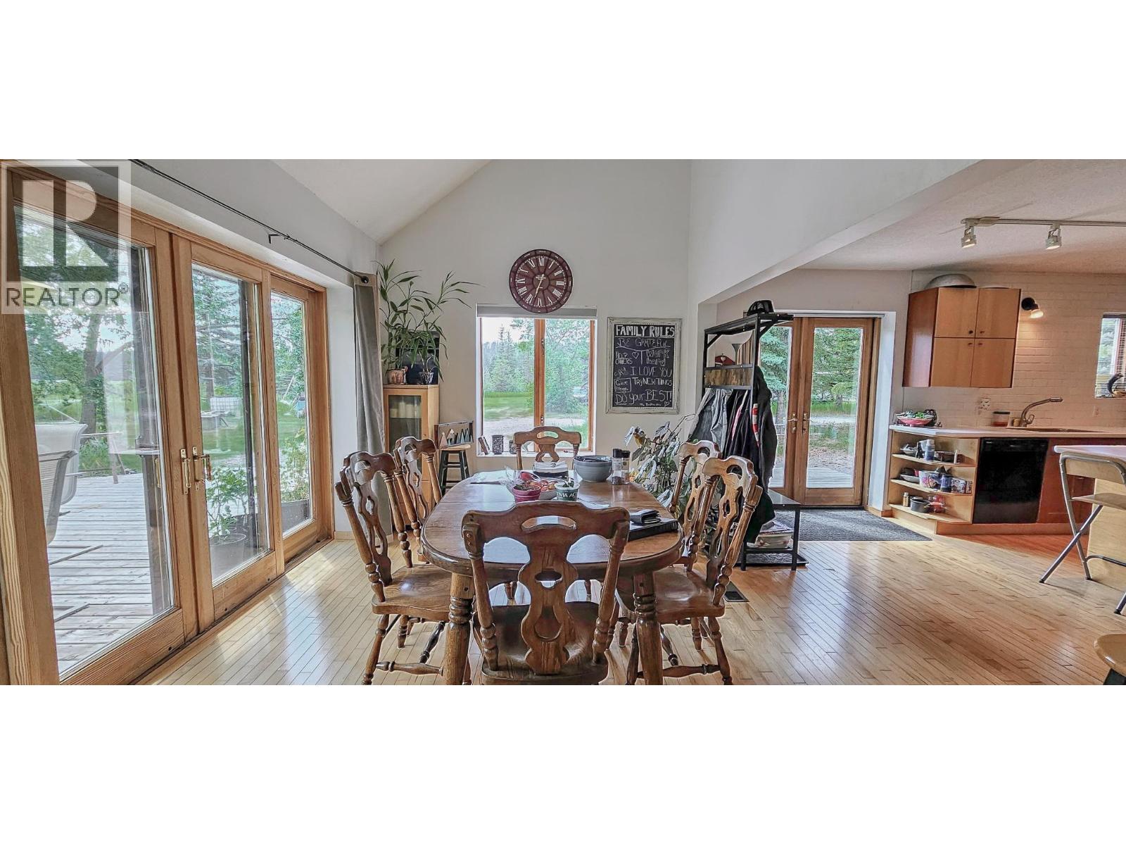 3560 Island Pond Road Property Photo 17