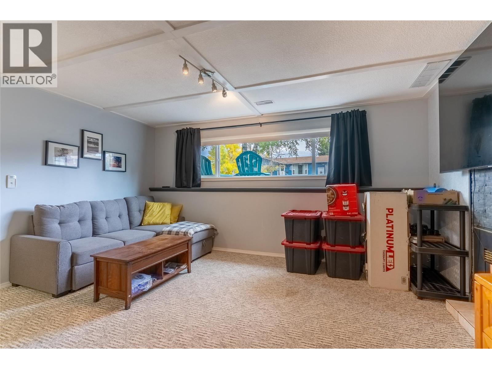 210 Cinnibar Court Property Photo 19