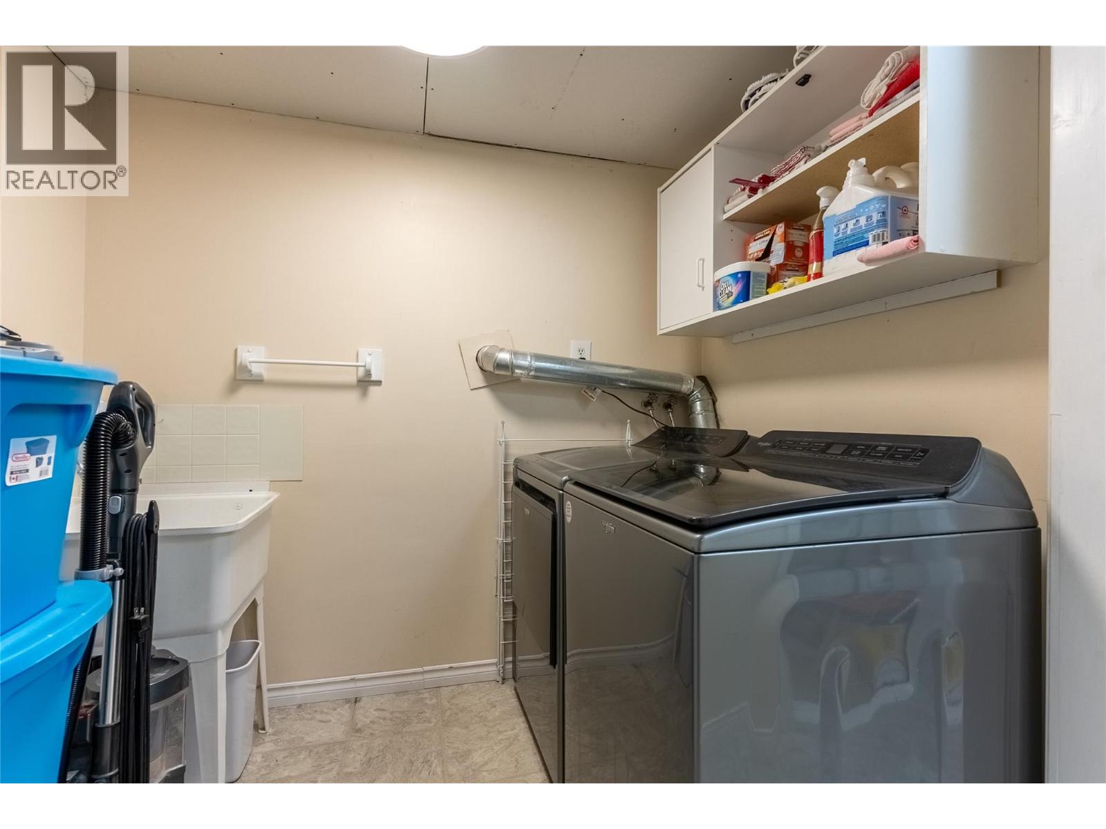 210 Cinnibar Court Property Photo 22