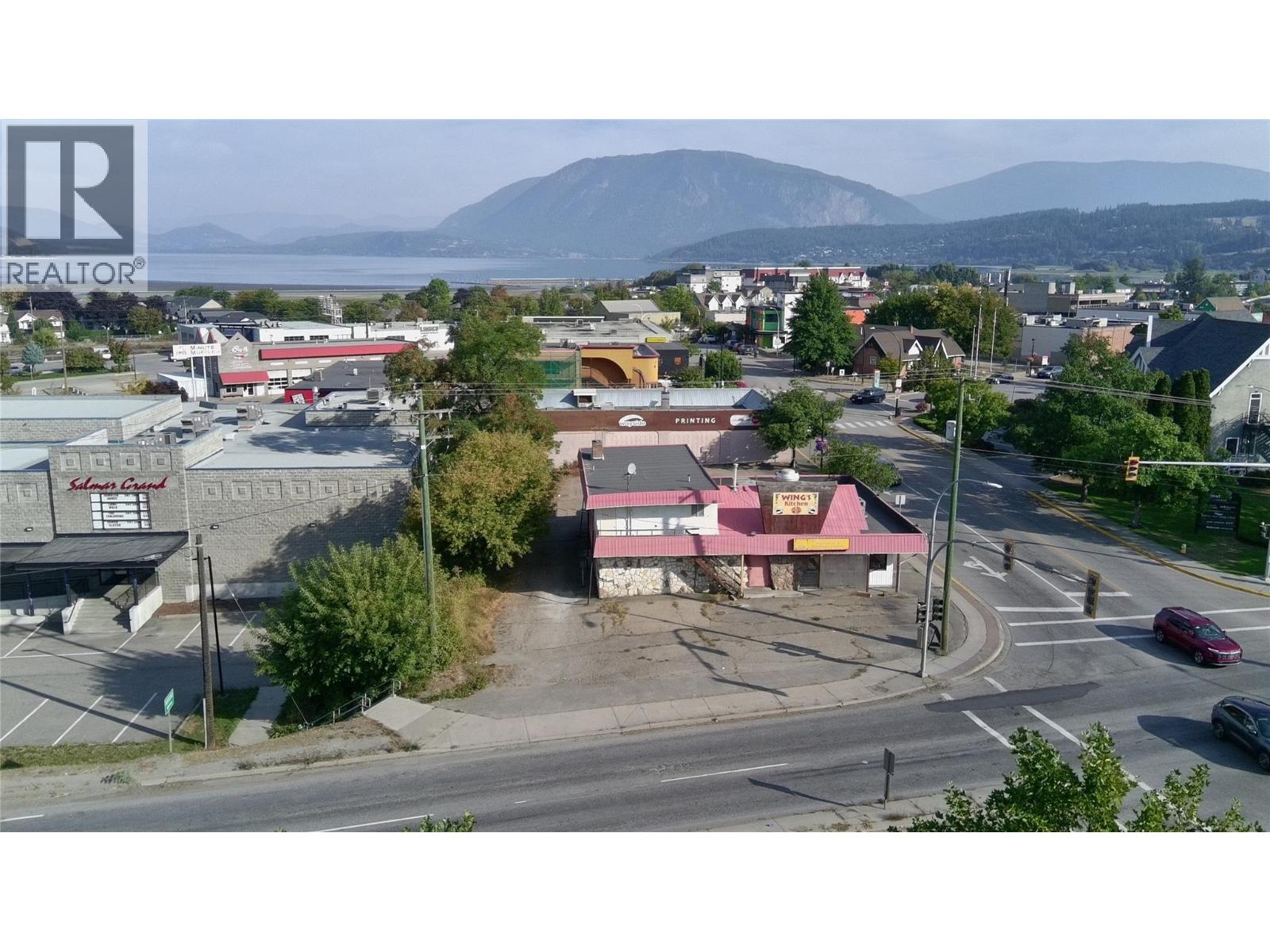 21 & 61 Shuswap Street Nw Property Photo 21