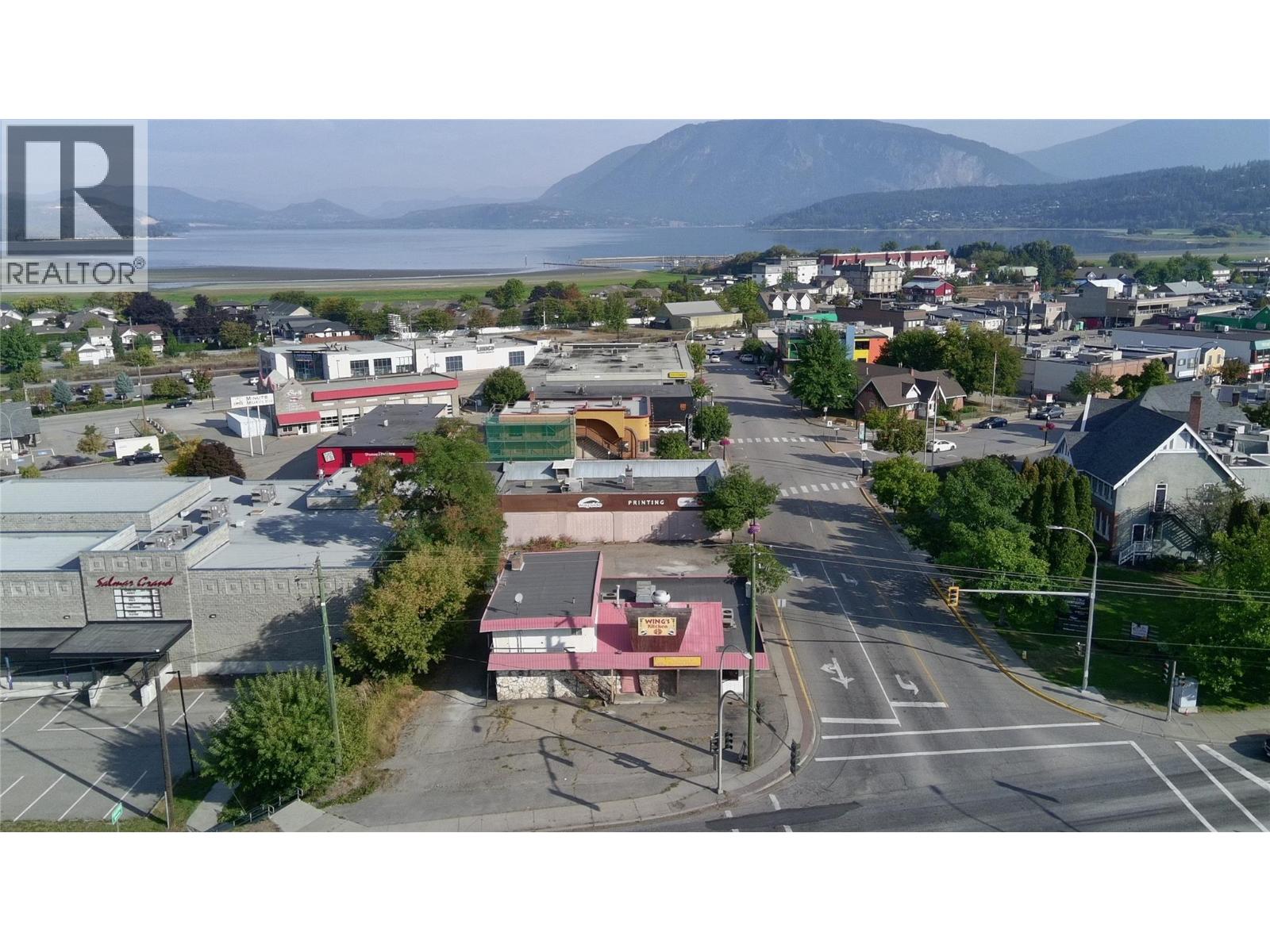 21 & 61 Shuswap Street Nw Property Photo 23