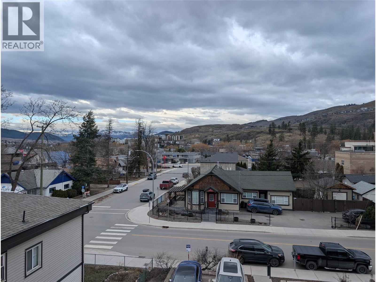 3605 31 Street Property Photo 5
