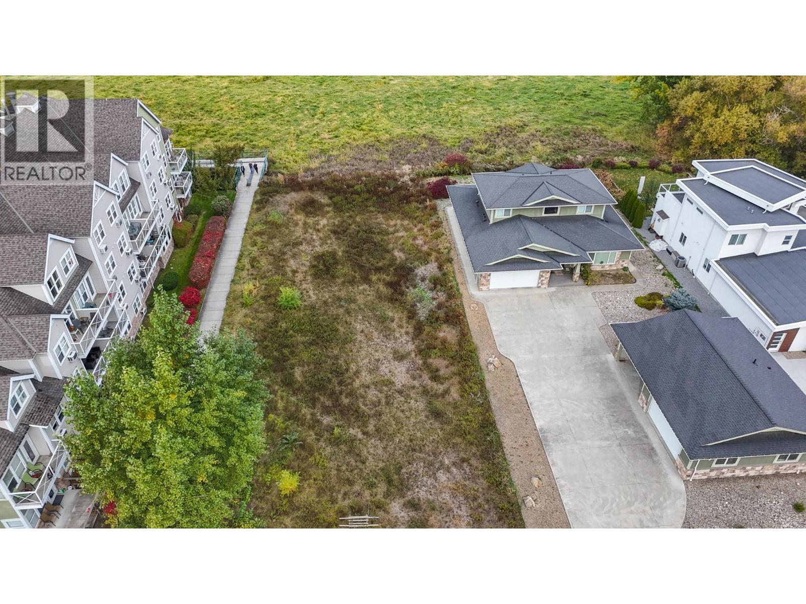 721 Harbourfront Drive Property Photo 5
