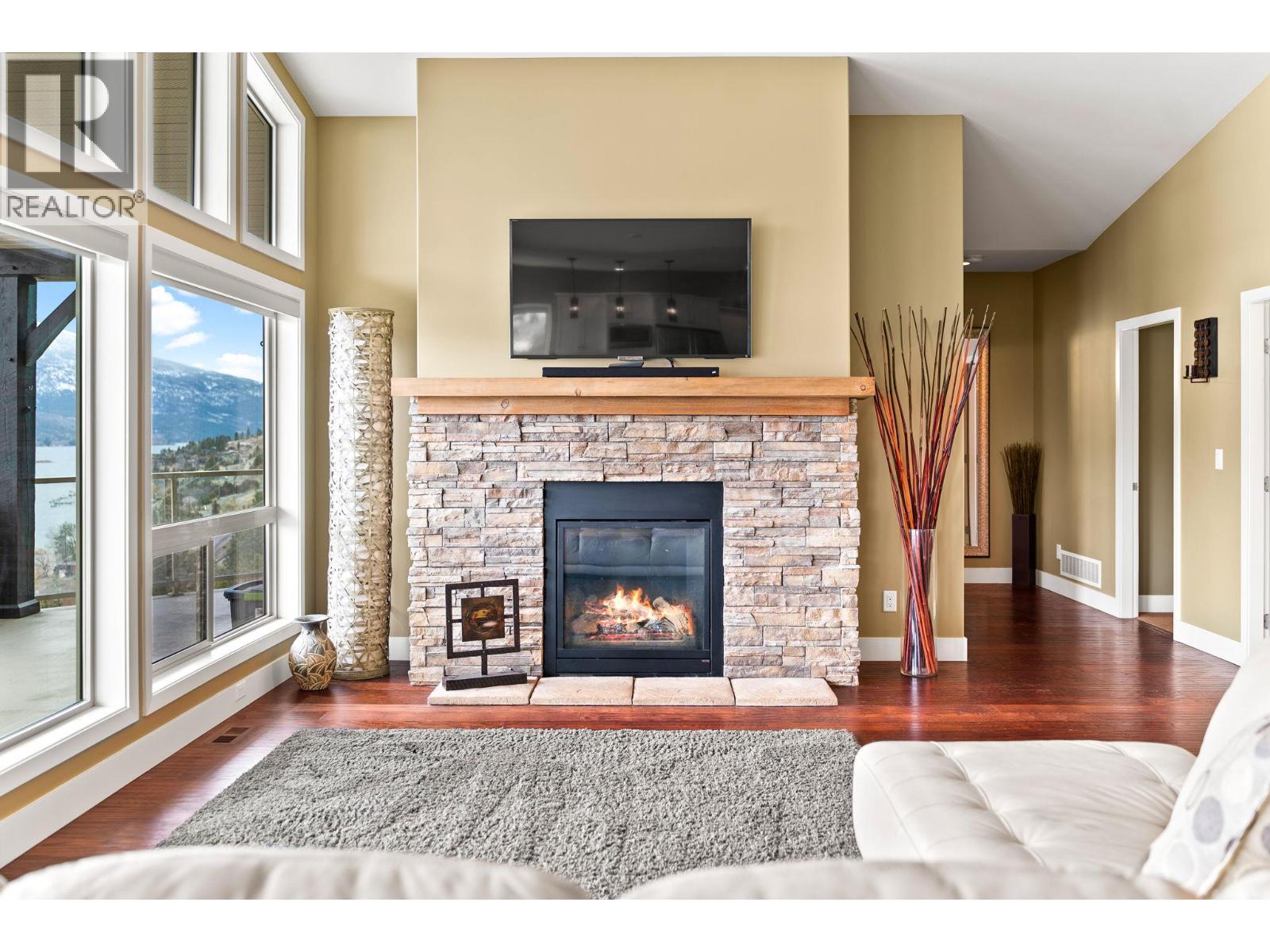 13938 Moberly Road Property Photo 12