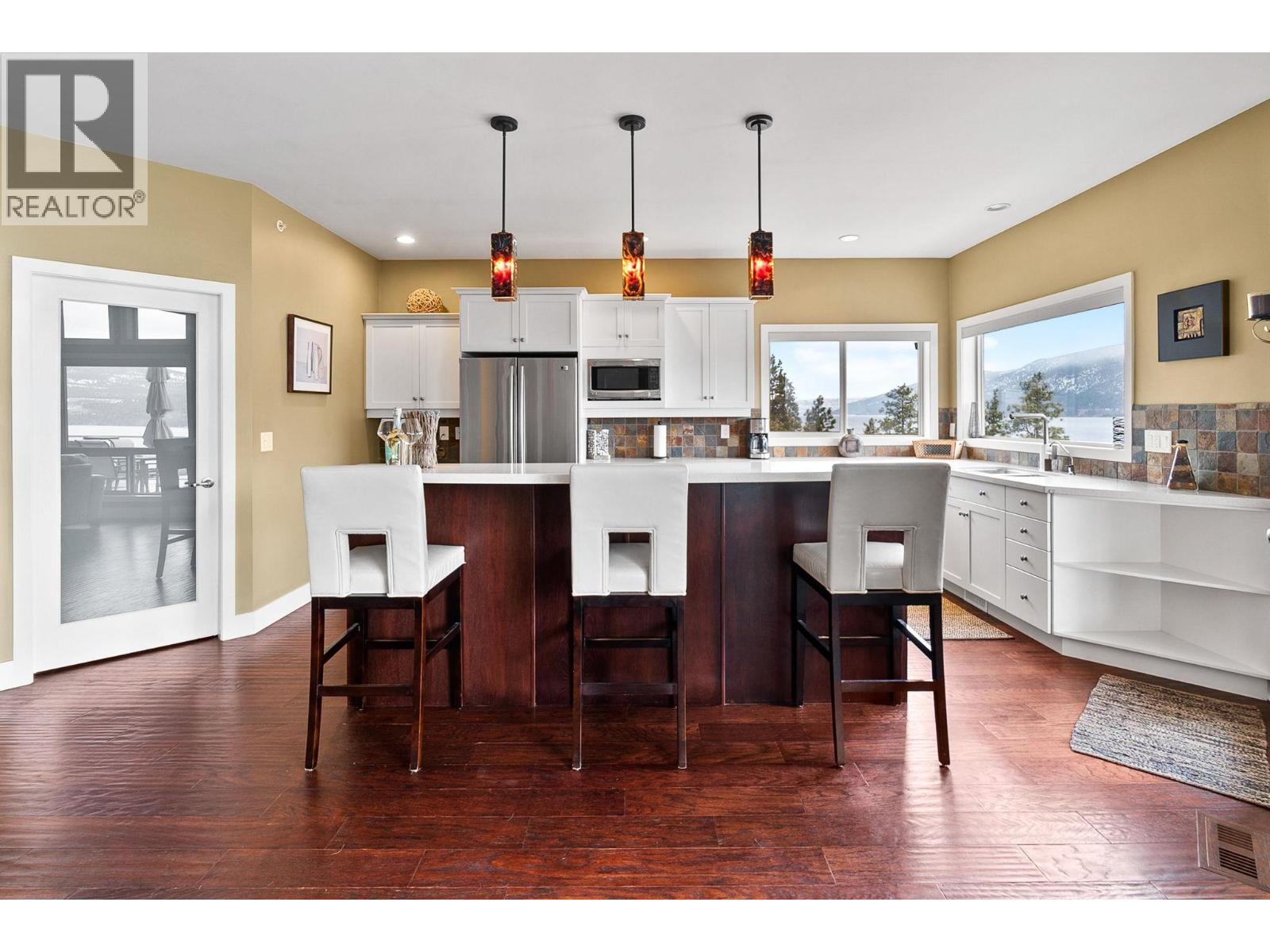 13938 Moberly Road Property Photo 17