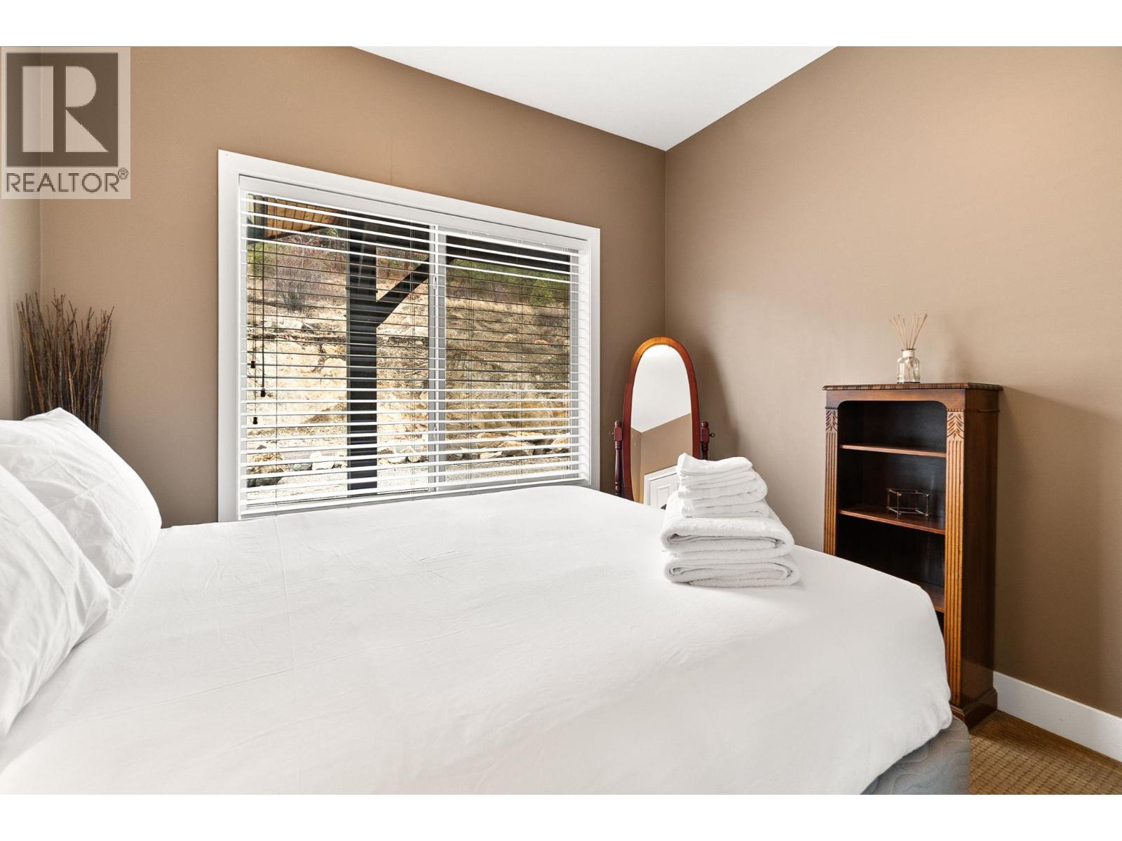 13938 Moberly Road Property Photo 37