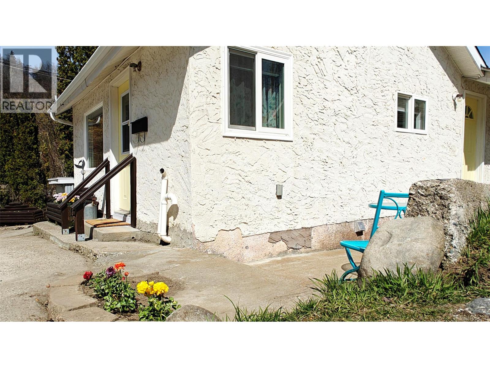 521 Turner Street Property Photo 4