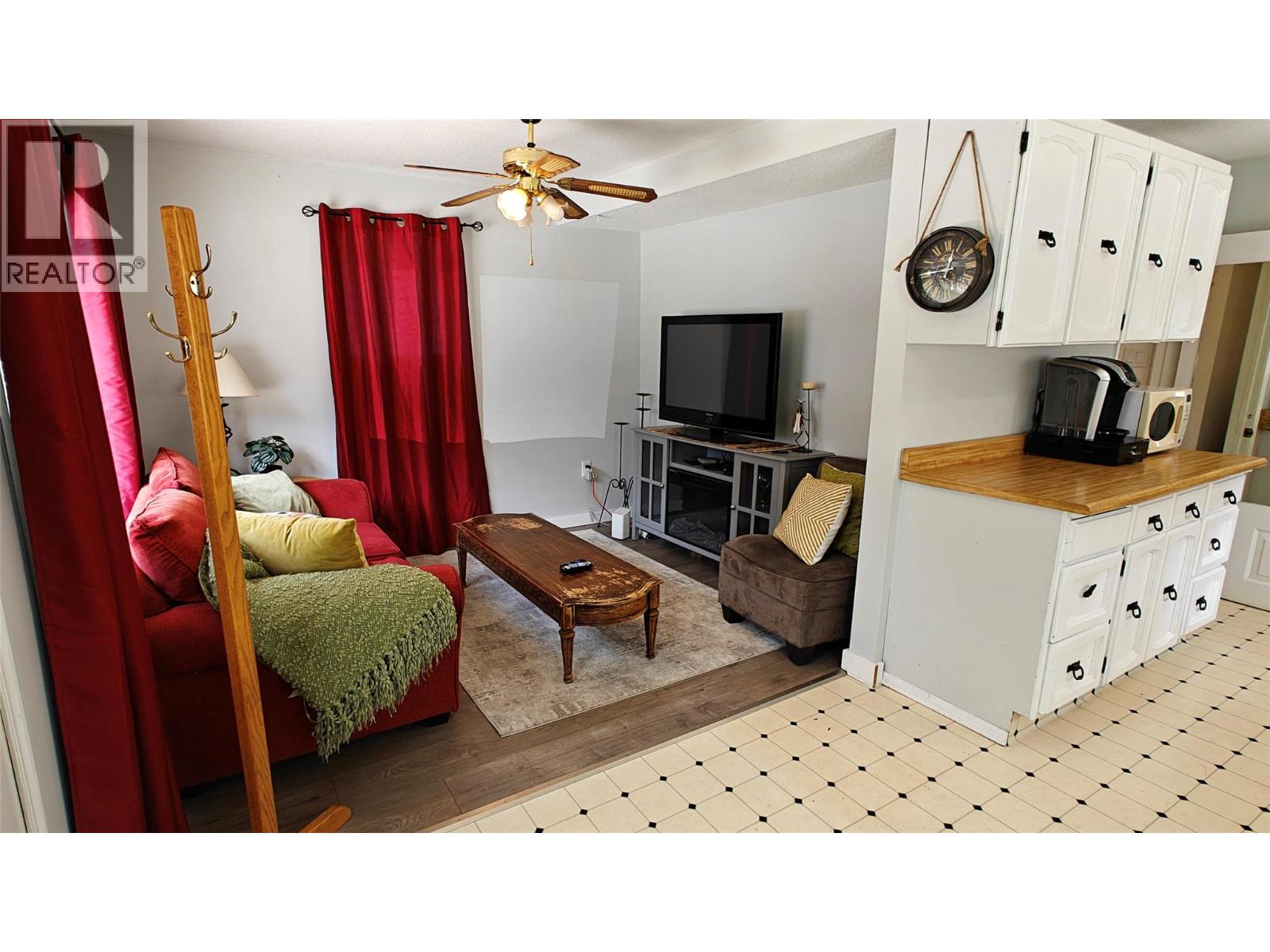521 Turner Street Property Photo 7