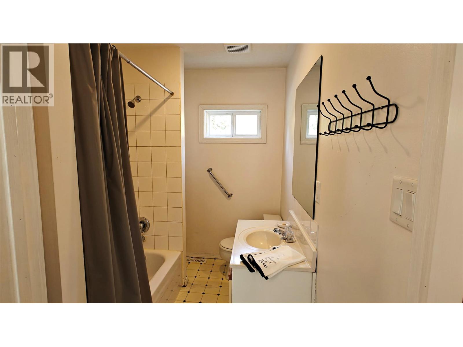 521 Turner Street Property Photo 17