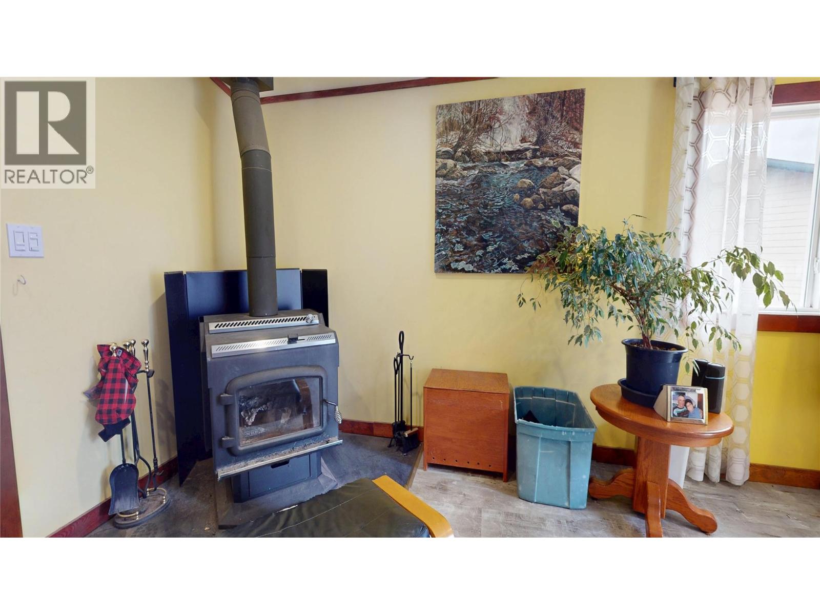 4747 Willow Avenue Property Photo 17