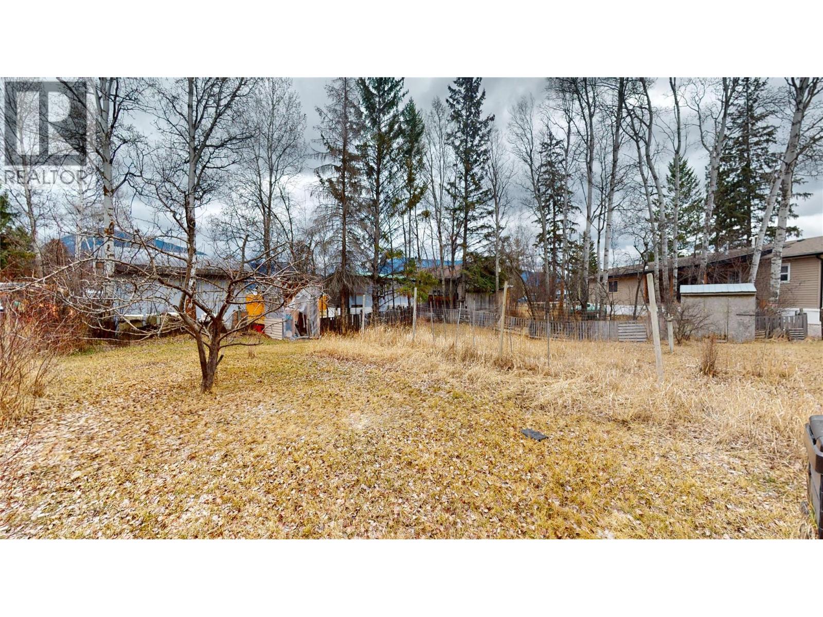 4747 Willow Avenue Property Photo 37