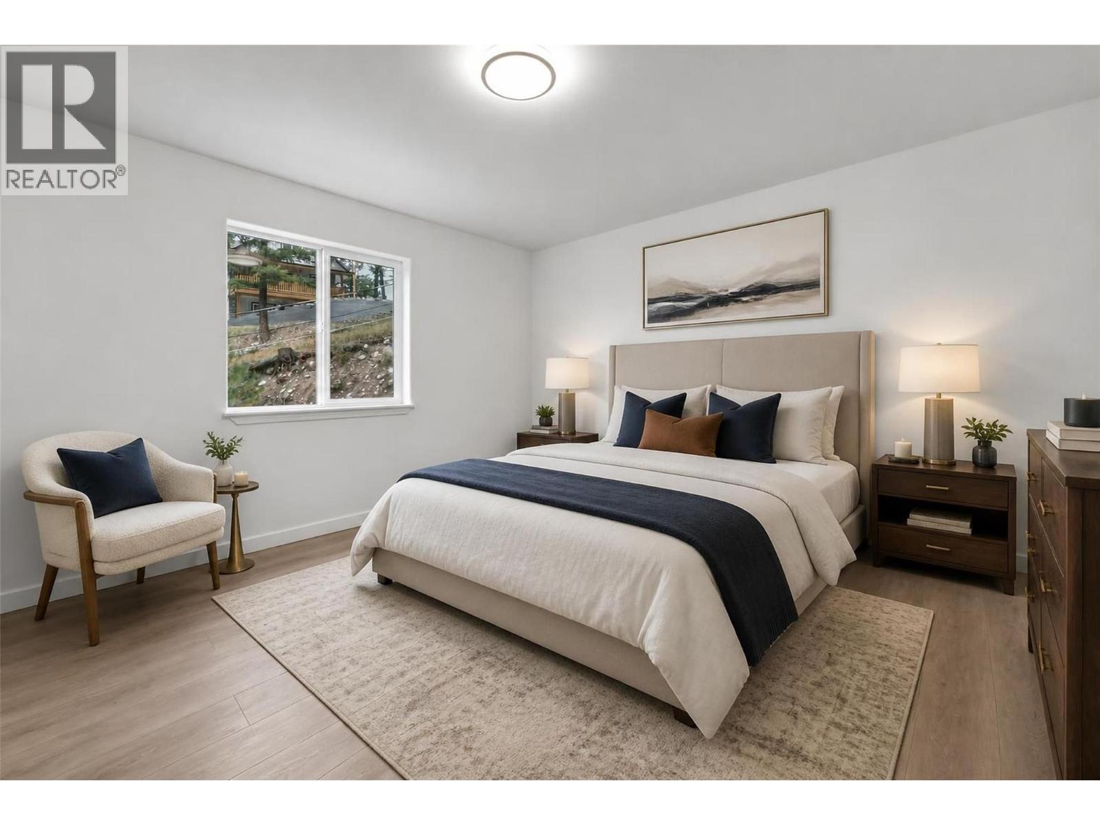 10824 Westshore Road Property Photo 13