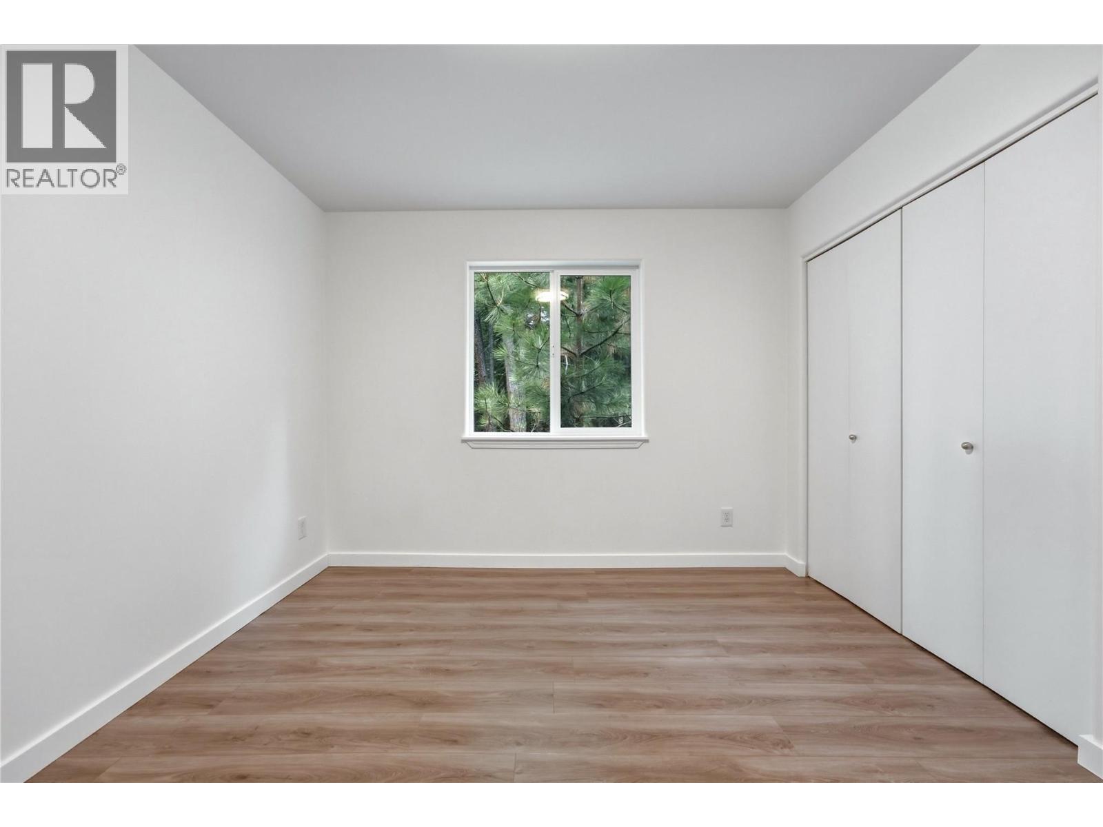 10824 Westshore Road Property Photo 20