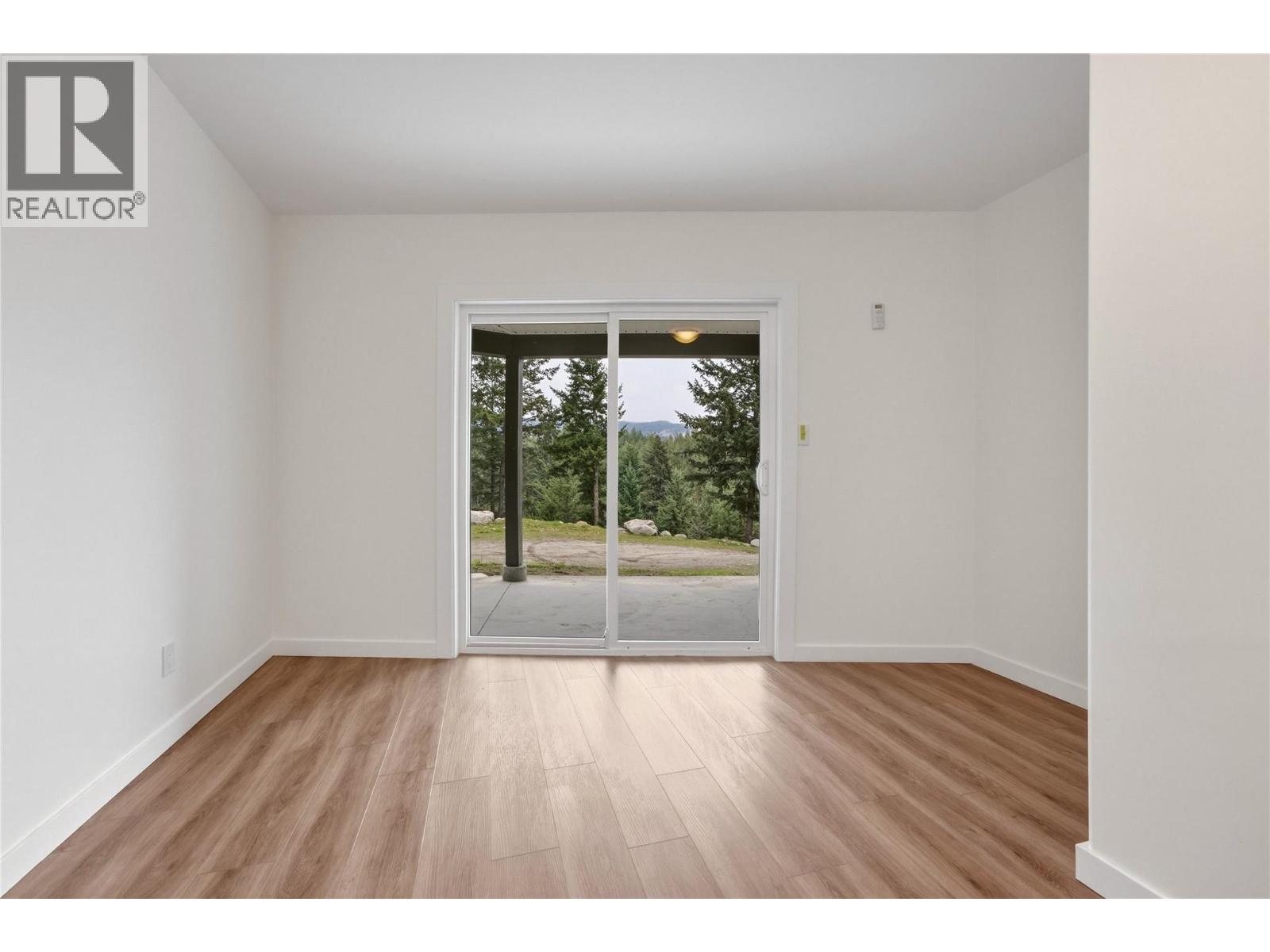 10824 Westshore Road Property Photo 25