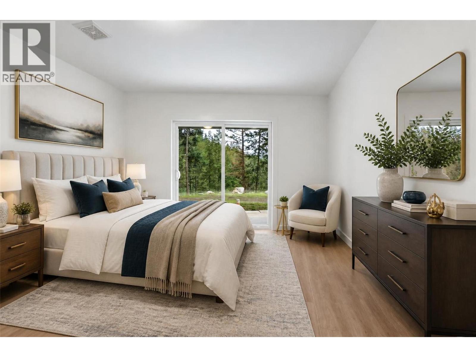 10824 Westshore Road Property Photo 26