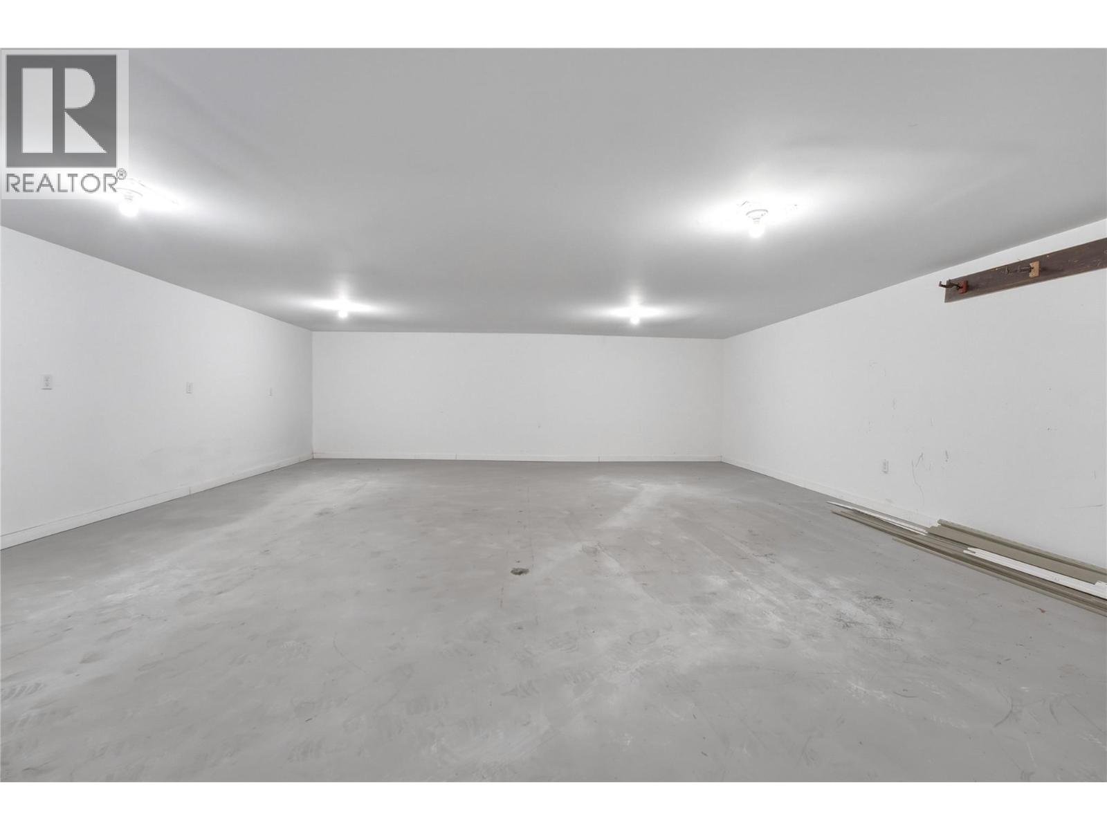 10824 Westshore Road Property Photo 45