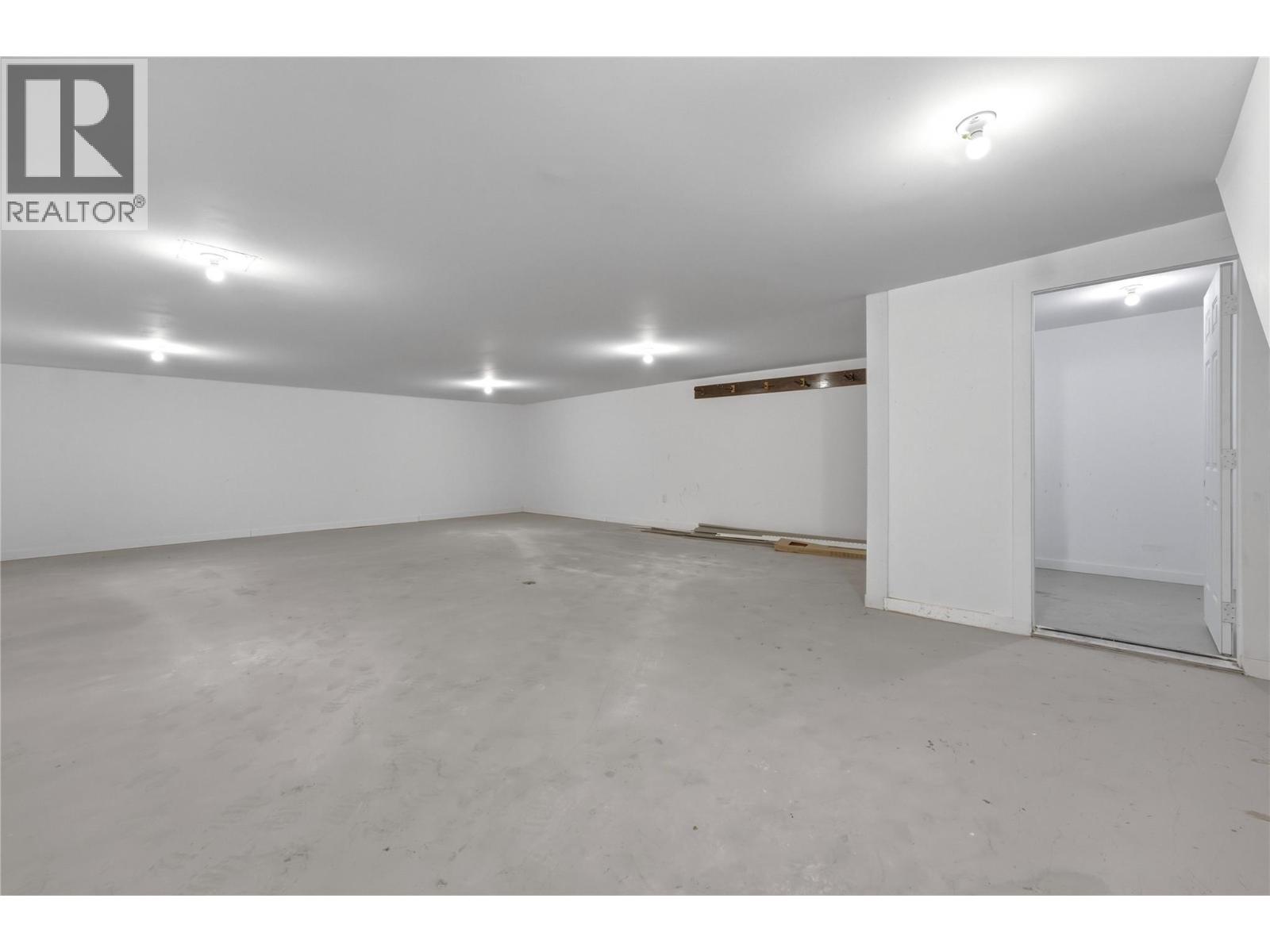 10824 Westshore Road Property Photo 46
